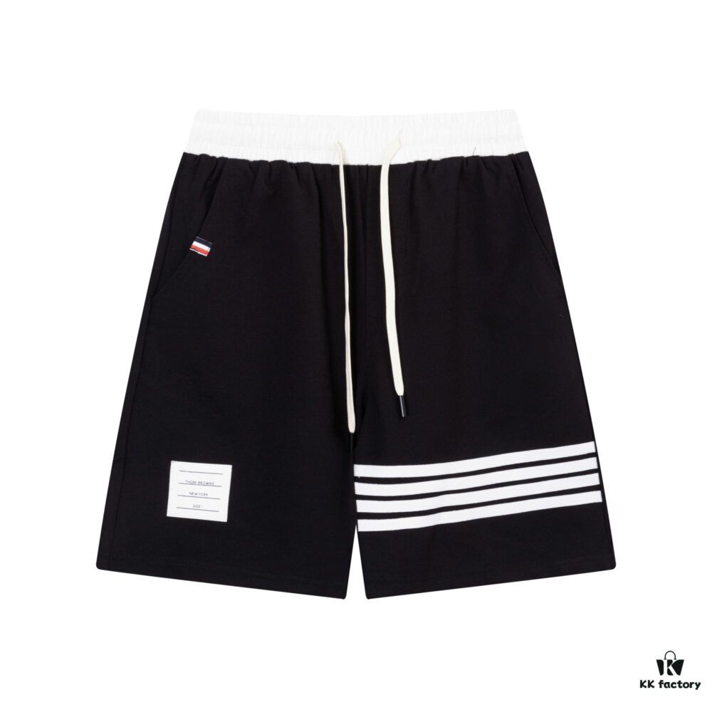 2024SS Thom Browne New Knit Shorts, Custom Fabric, Jacquard Knitting Technique, Embroidered Logo, Streamlined Three-Stripes Paneling, Premium Metal Hardware Drawstring for a Comfortable, Breathable, Structured Fit, Stylish Casual Wear