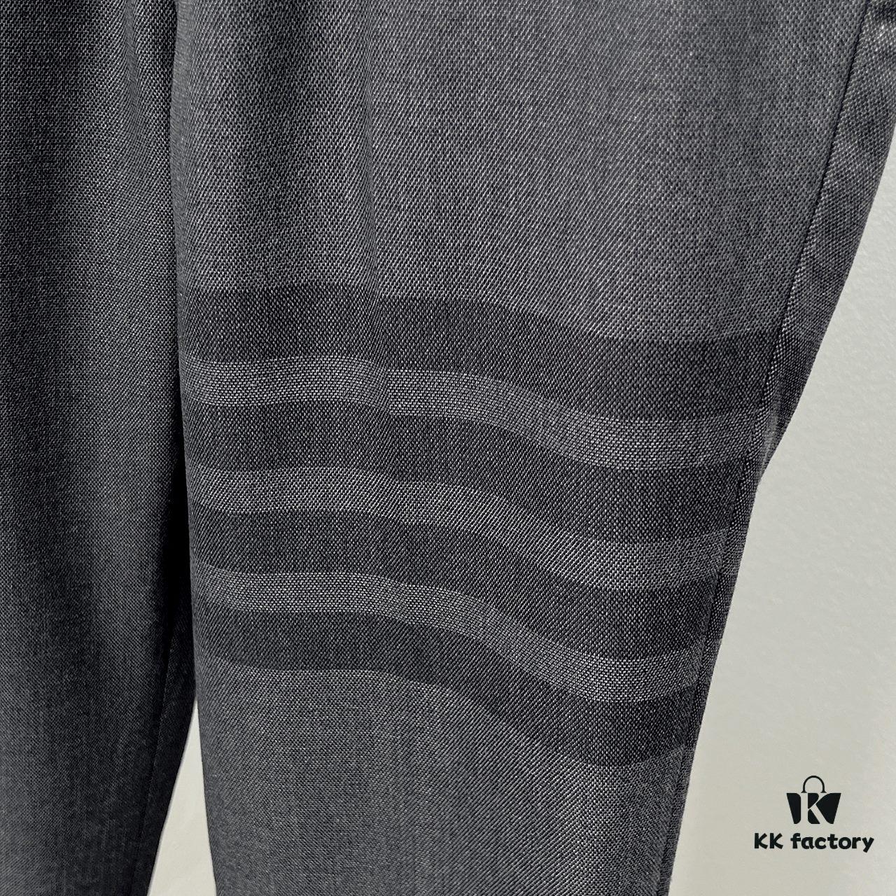 Thom Browne / Grey Classic Four-Stripe Suit Trousers