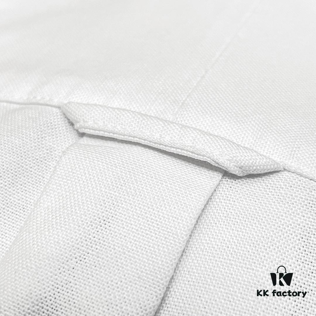 THOM BROWNE ➡️ Tang Mu Bulang · TB Classic Oxford Weave Panel Long-Sleeve Shirt