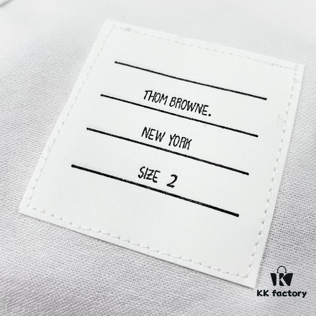 THOM BROWNE ➡️ Tang Mu Bulang · TB Classic Oxford Weave Panel Long-Sleeve Shirt