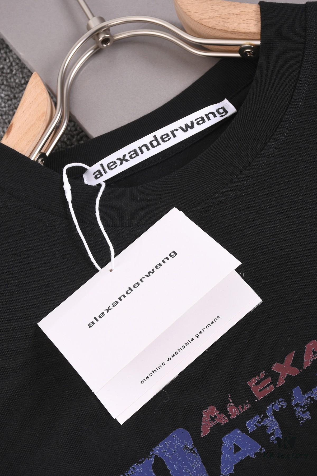 New Arrival 25S King Print T-Shirt, Pre-washed Cotton Fabric, Unisex Loose Fit, Soft and Comfortable, Fashionable for All