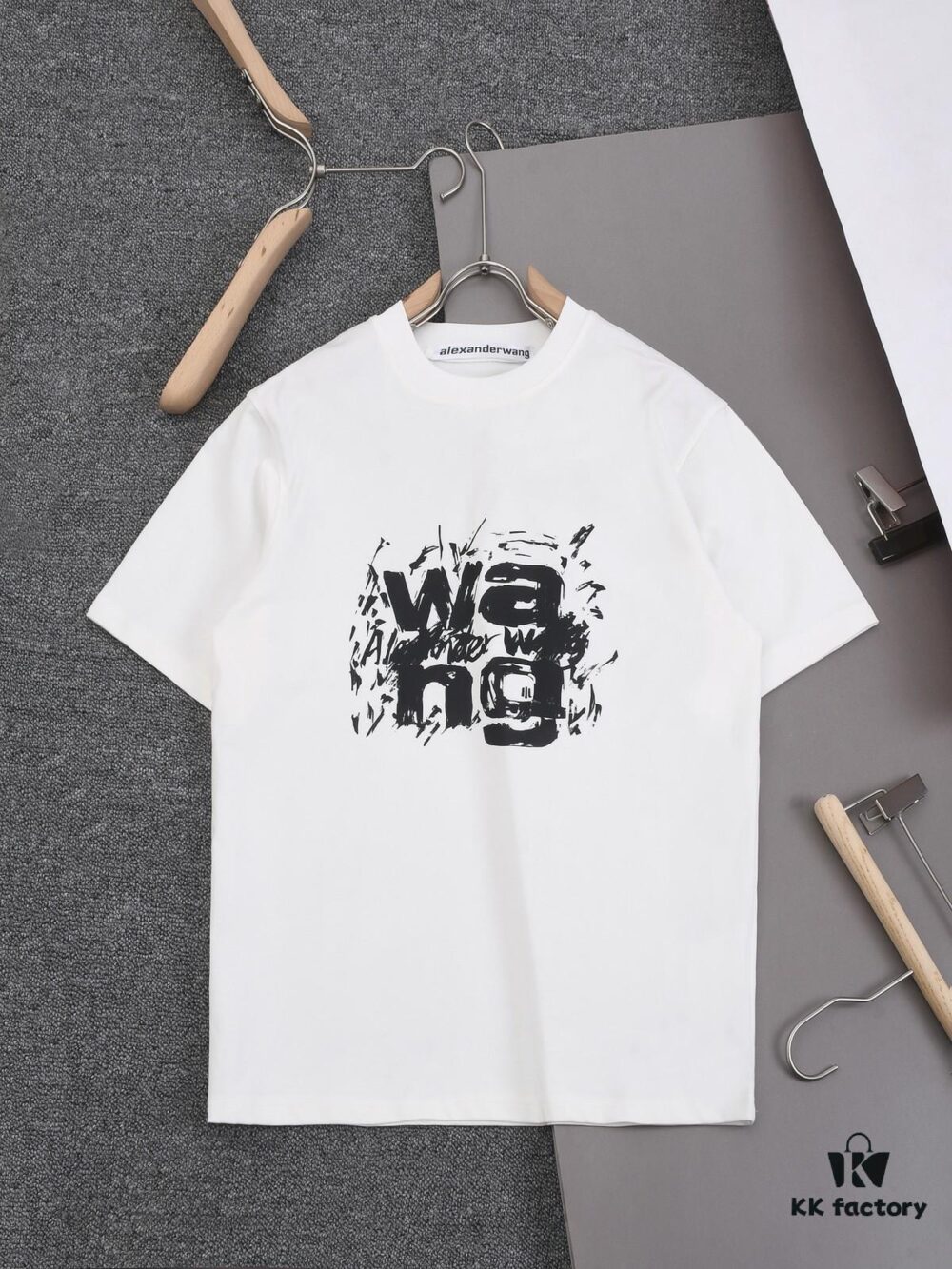 New Arrival 25S King Print T-Shirt, Pre-washed Cotton Fabric, Unisex Loose Fit, Soft and Comfortable, Fashionable and Versatile
