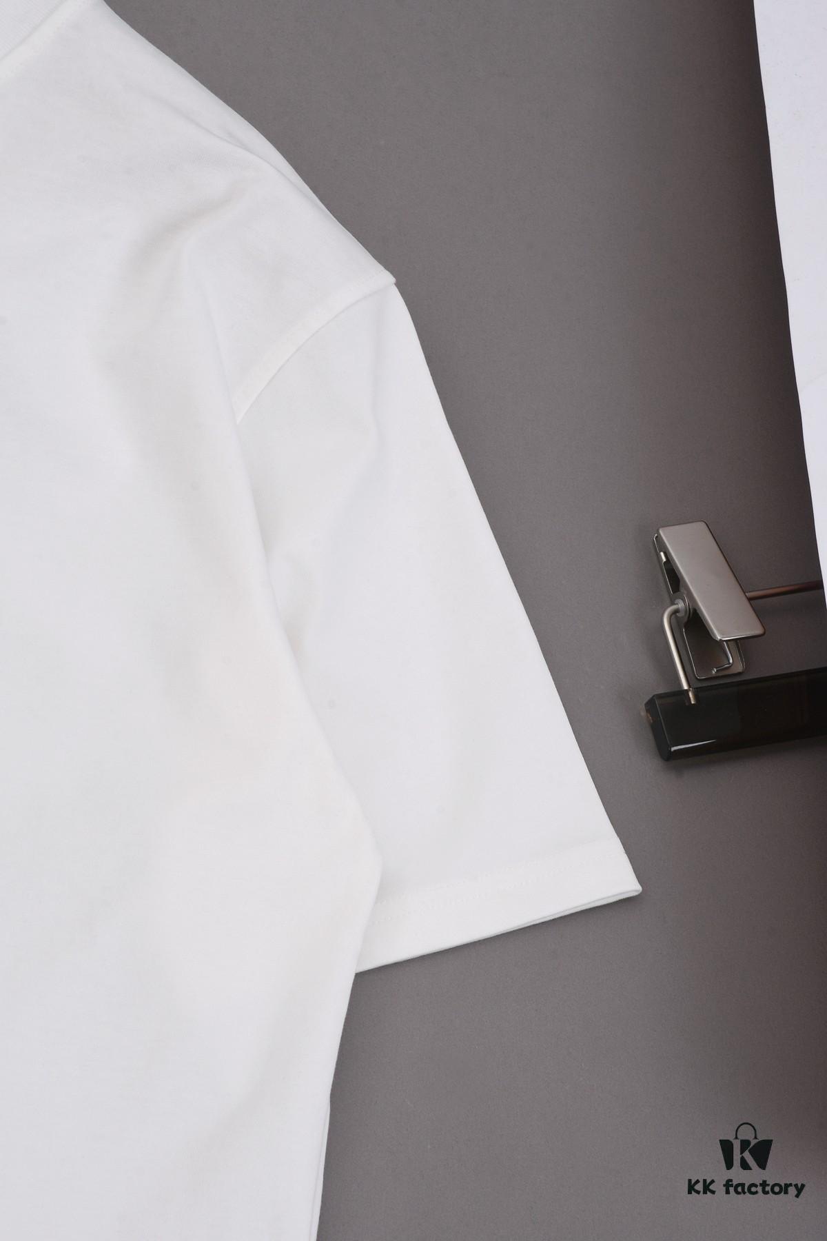 New Arrival 25S King Print T-Shirt, Pre-washed Cotton Fabric, Unisex Loose Fit, Soft and Comfortable, Fashionable and Versatile