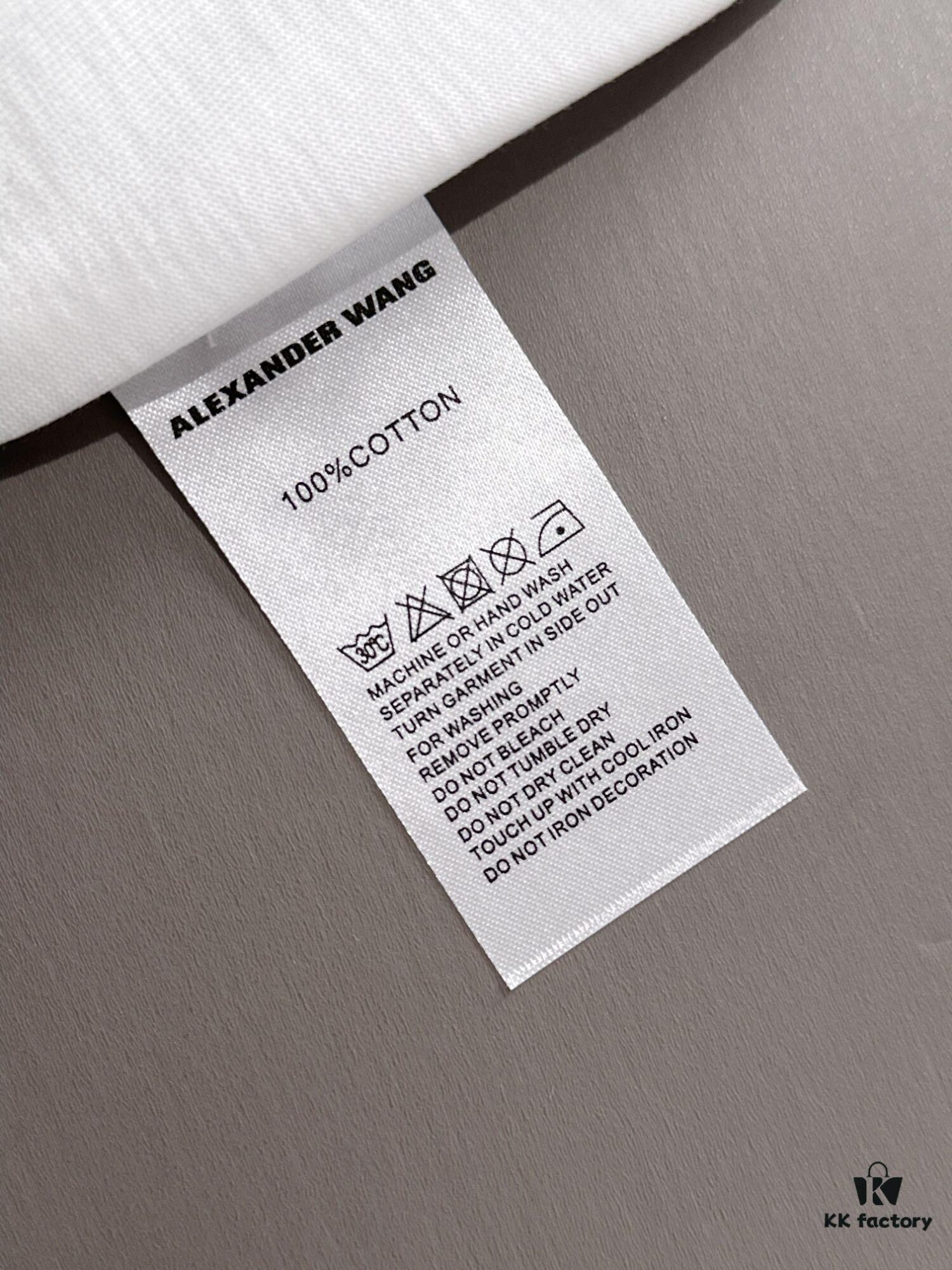 2025 New Arrival Heavy Craft Logo Design Fashion Round Neck Short Sleeve T-Shirt for Spring and Summer