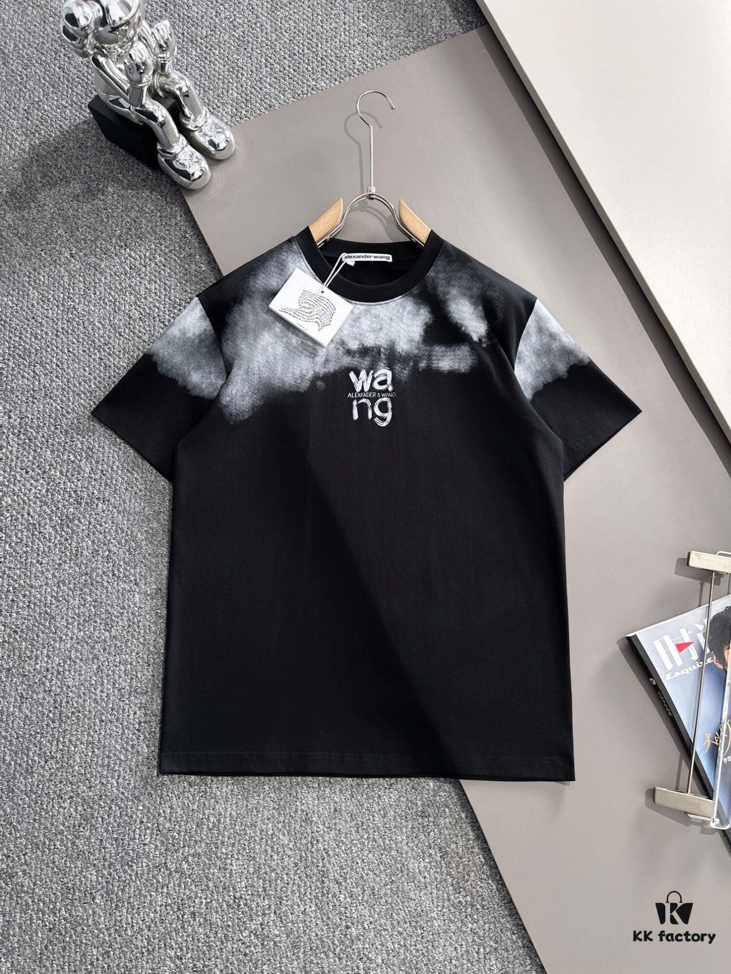 2025 New Arrival Heavy Craft Logo Design Fashion Short Sleeve T-Shirt for Spring and Summer