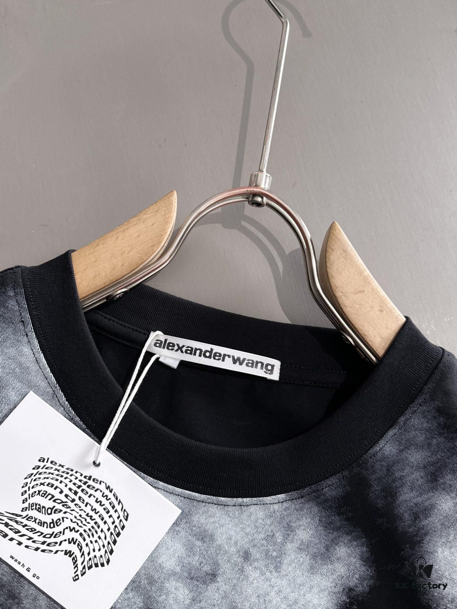 2025 New Arrival Heavy Craft Logo Design Fashion Short Sleeve T-Shirt for Spring and Summer