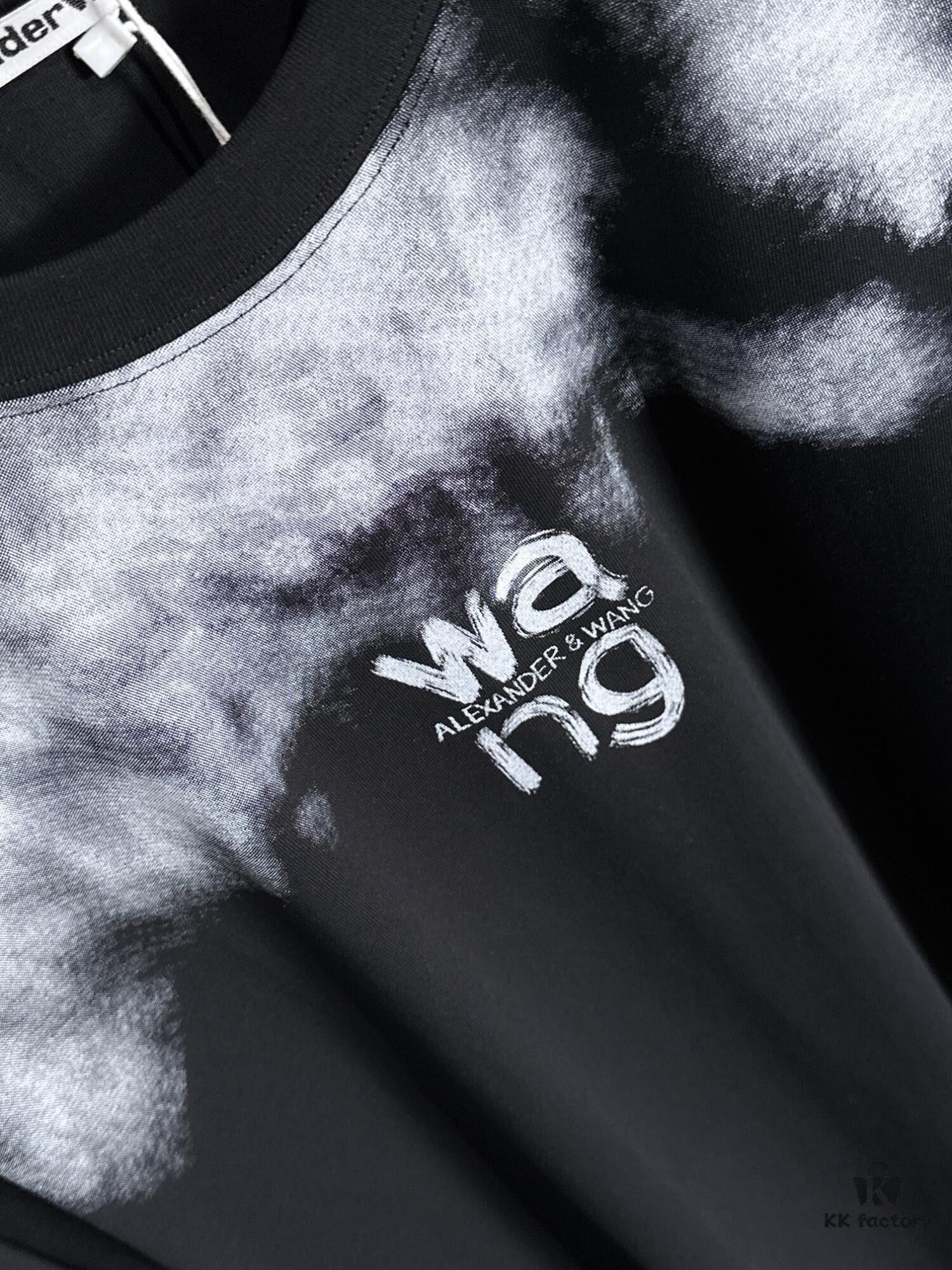 2025 New Arrival Heavy Craft Logo Design Fashion Short Sleeve T-Shirt for Spring and Summer