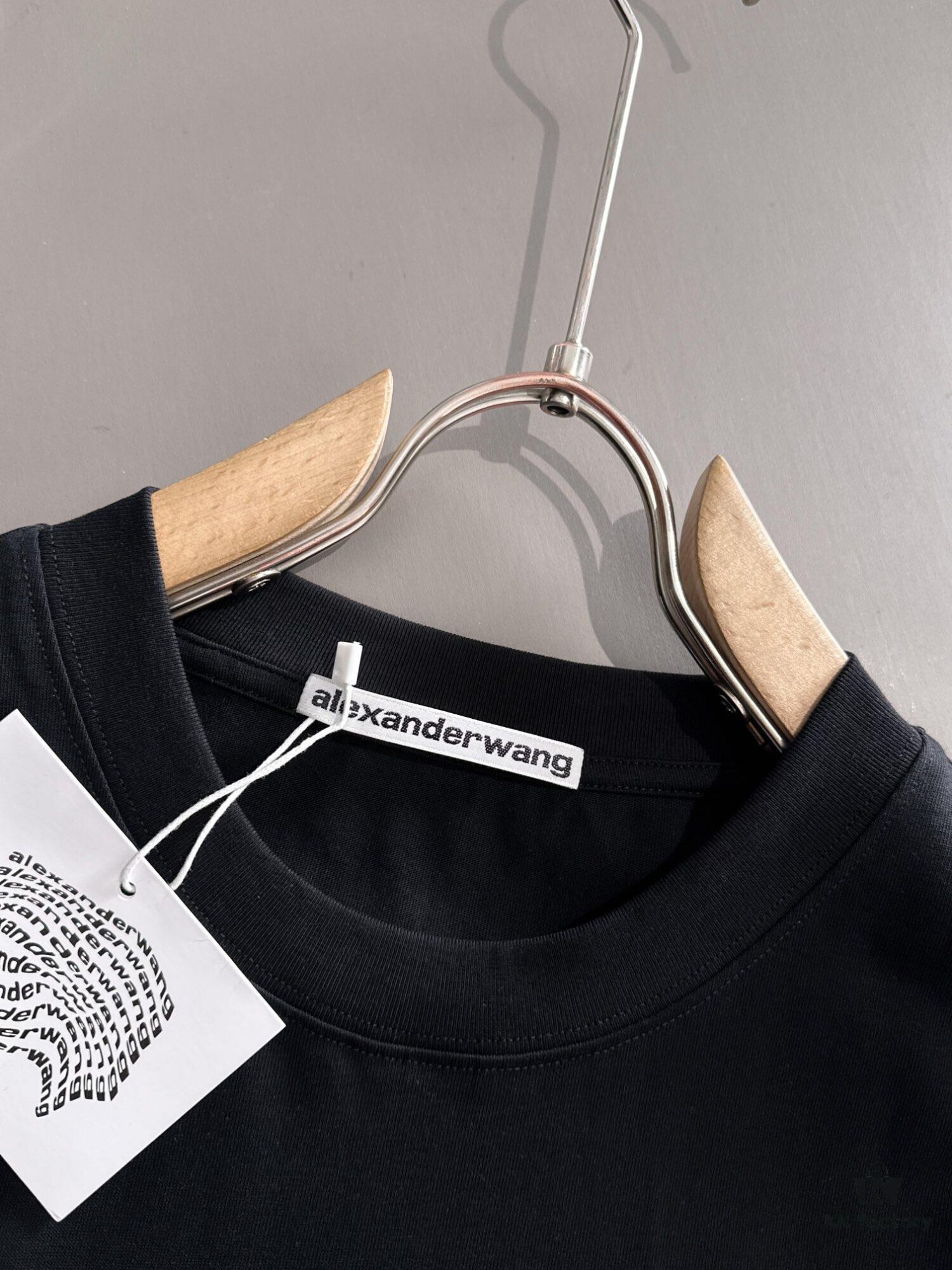 2025 New Arrival Heavy Craft Logo Design Fashion Round Neck Short Sleeve T-Shirt for Spring and Summer