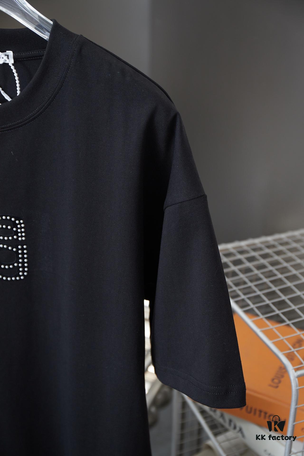 Alexarde*wang 25SS Early Spring New Arrival 3D Velvet Flocked Letter Pearl Rhinestone Short Sleeve T-Shirt