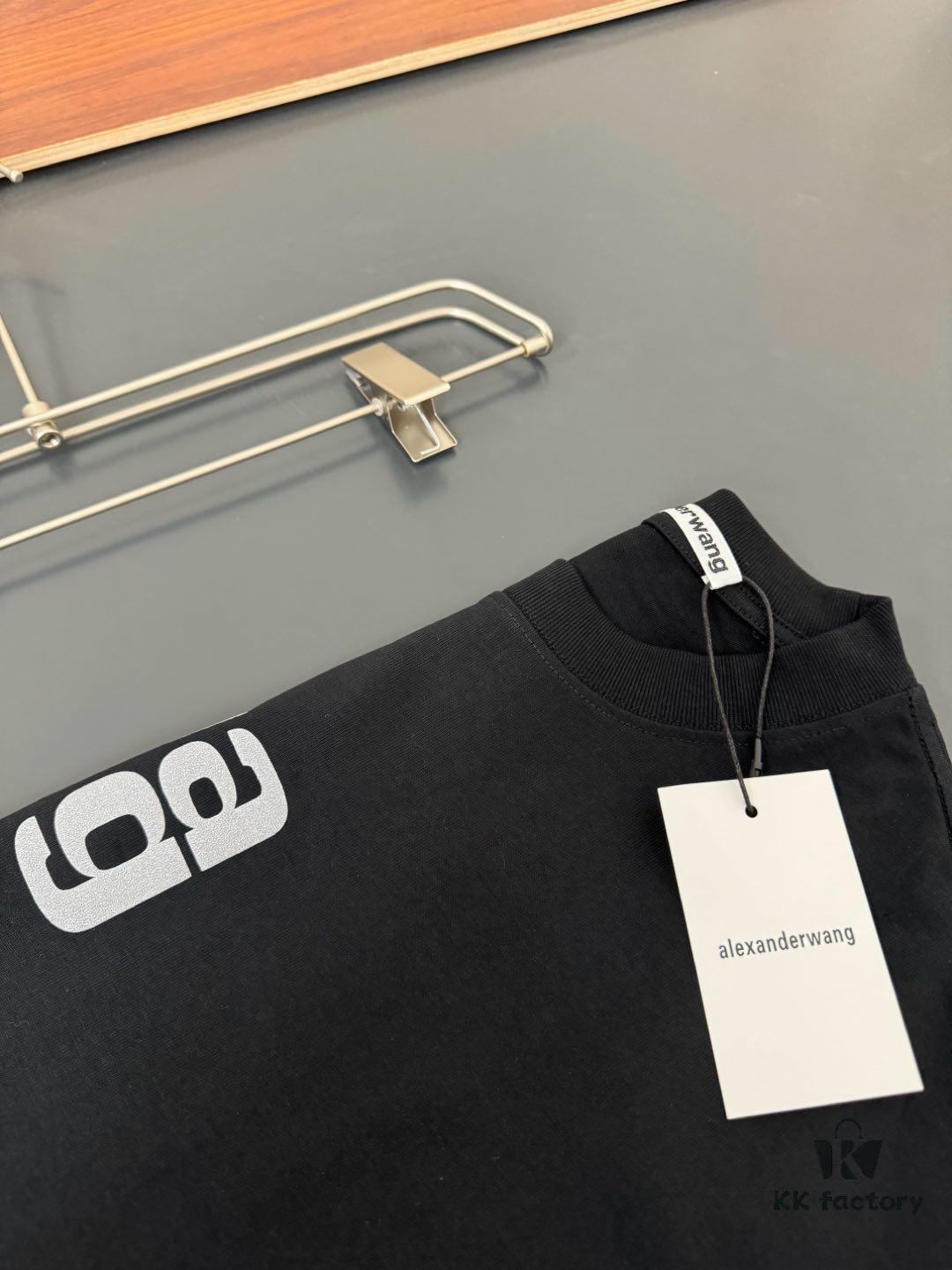 Alexander Wang AW 280g Heavyweight Cotton Loose-Fit T-Shirt with Puff Print Logo Design