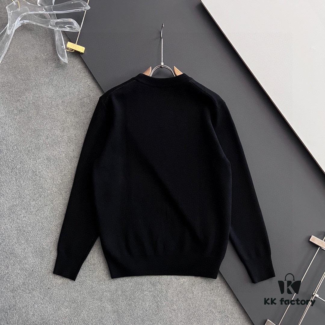 MOSCHINO Autumn/Winter Classic Crew Neck Wool Pullover, 2025 New Arrival, Slim Fit, Premium Blend Fabric, Timeless Style