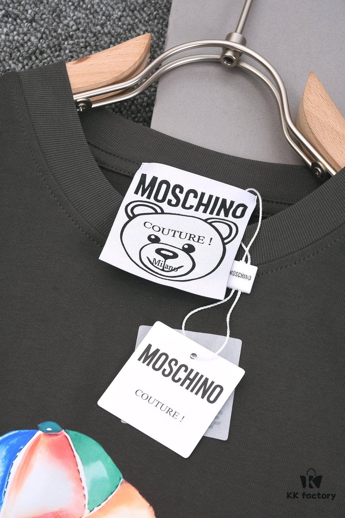 New Arrival 25S Moschino Digital Print T-Shirt, Premium Cotton Washed Fabric, Unisex Loose Fit, Soft and Comfortable, Fashionable Streetwear