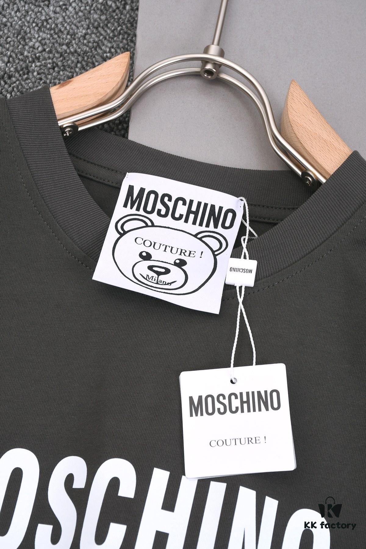 New Arrival 25S Moschino Digital Print T-Shirt, Premium Cotton Washed Fabric, Unisex Loose Fit, Soft and Comfortable, Fashionable for Youthful Style
