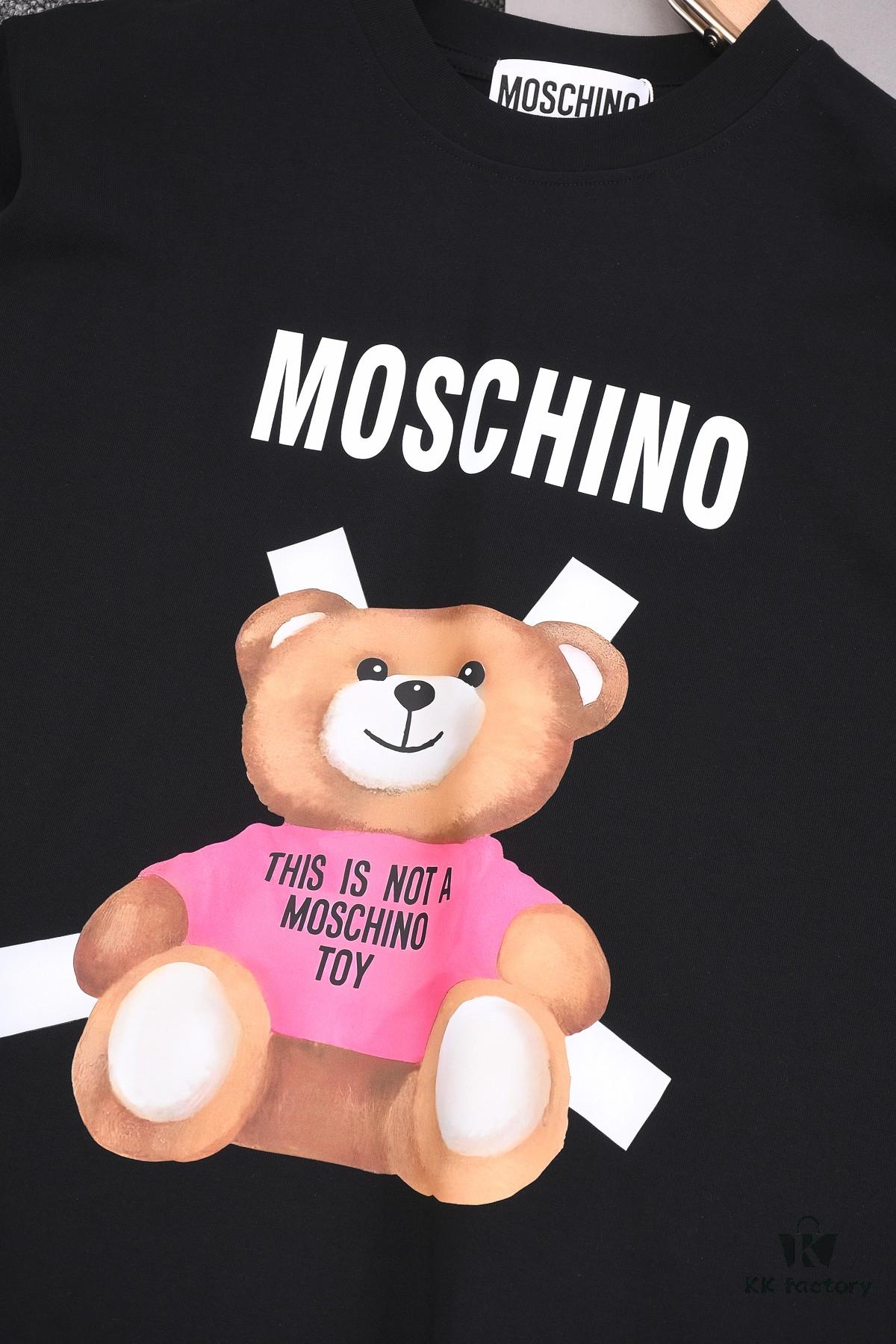New Arrival 25S Moschino Digital Print T-Shirt, Premium Cotton Garment-Dyed Fabric, Soft and Comfortable, Unisex Oversized Fit