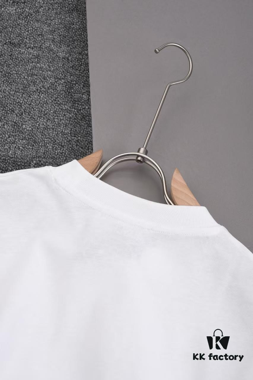 Moschino Printed T-Shirt, New Arrival, Minimalist Fashion Design, Premium Quality, Pre-washed 260g Pure Cotton Fabric, Unisex Style