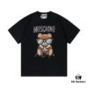 Moschino 2025 New Arrival Super Cute Series Sunglasses Bear Letter Logo Unisex Short Sleeve T-Shirt