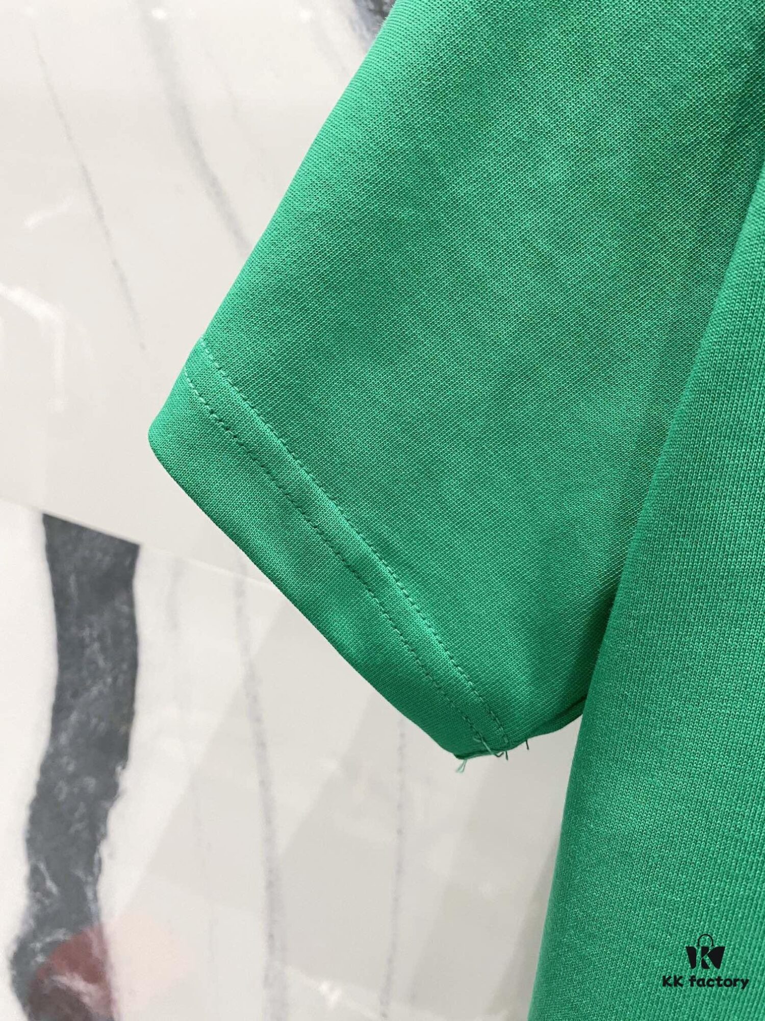 MOSCHINO 260g Crew Neck Short Sleeve T-Shirt with Classic Brand Logo Puff Print