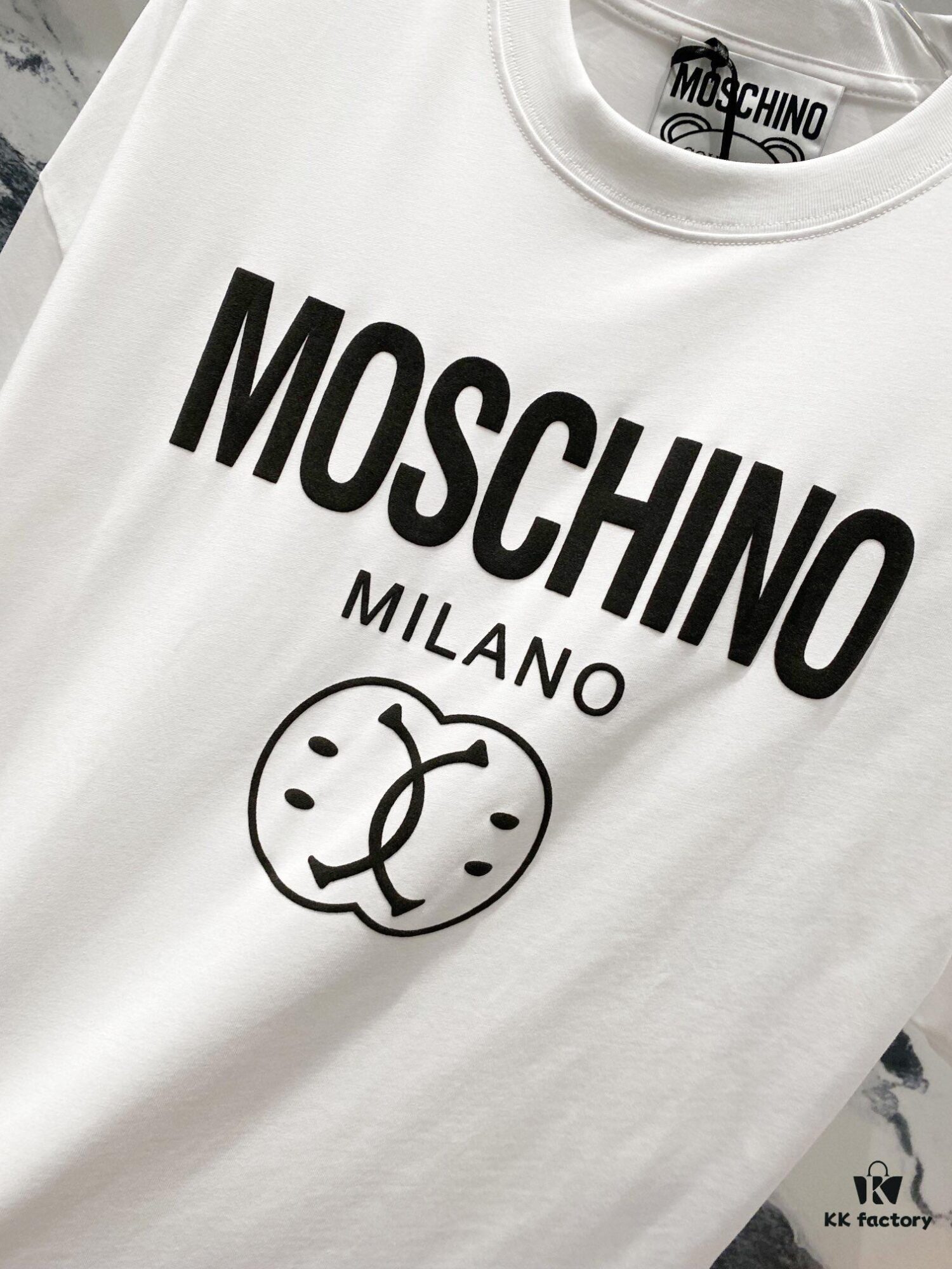 MOSCHINO 260g Crew Neck Short Sleeve T-Shirt with Classic Brand Letter Foil Logo