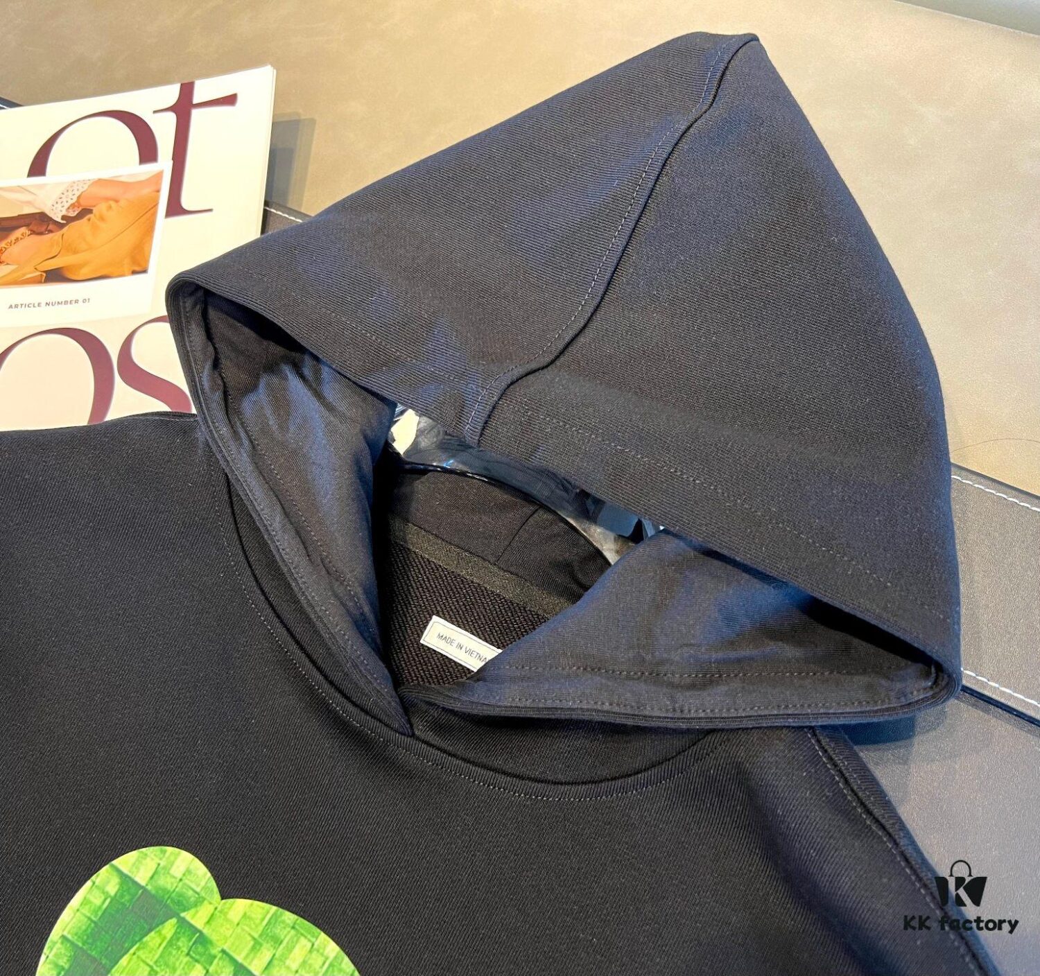 MOSCHINO – 2024 New Autumn/Winter 420g Hoodie with Cartoon Bear and Classic Letter Rhinestone Print, Elegant Drape Design, Unisex Style