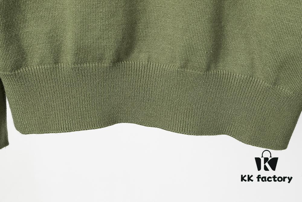 Winter New Round Neck Pullover Sweater 3066# - Classic McQueen Letter Jacquard, Stylish, High-End and Elegant, Thickened Comfortable Warm Clothing in Military Green