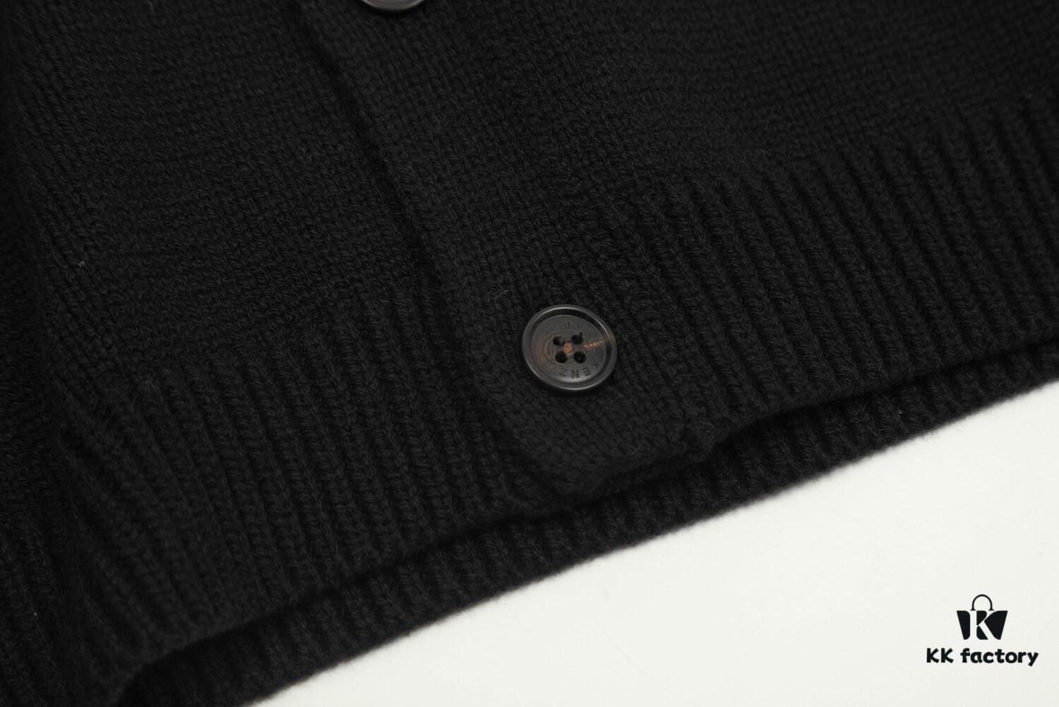 KENZO Begonia Flower V-Neck Solid Color Embroidered Logo Unisex Knit Cardigan