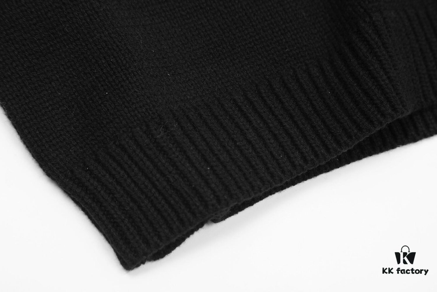 KENZO Begonia Flower V-Neck Solid Color Embroidered Logo Unisex Knit Cardigan