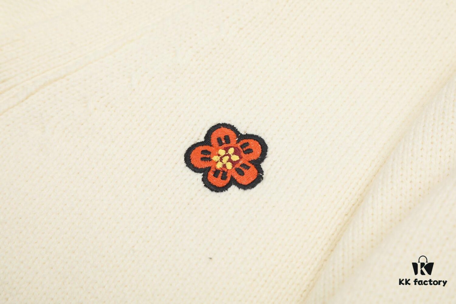 KENZO Begonia Flower V-Neck Embroidered Logo Unisex Knit Cardigan