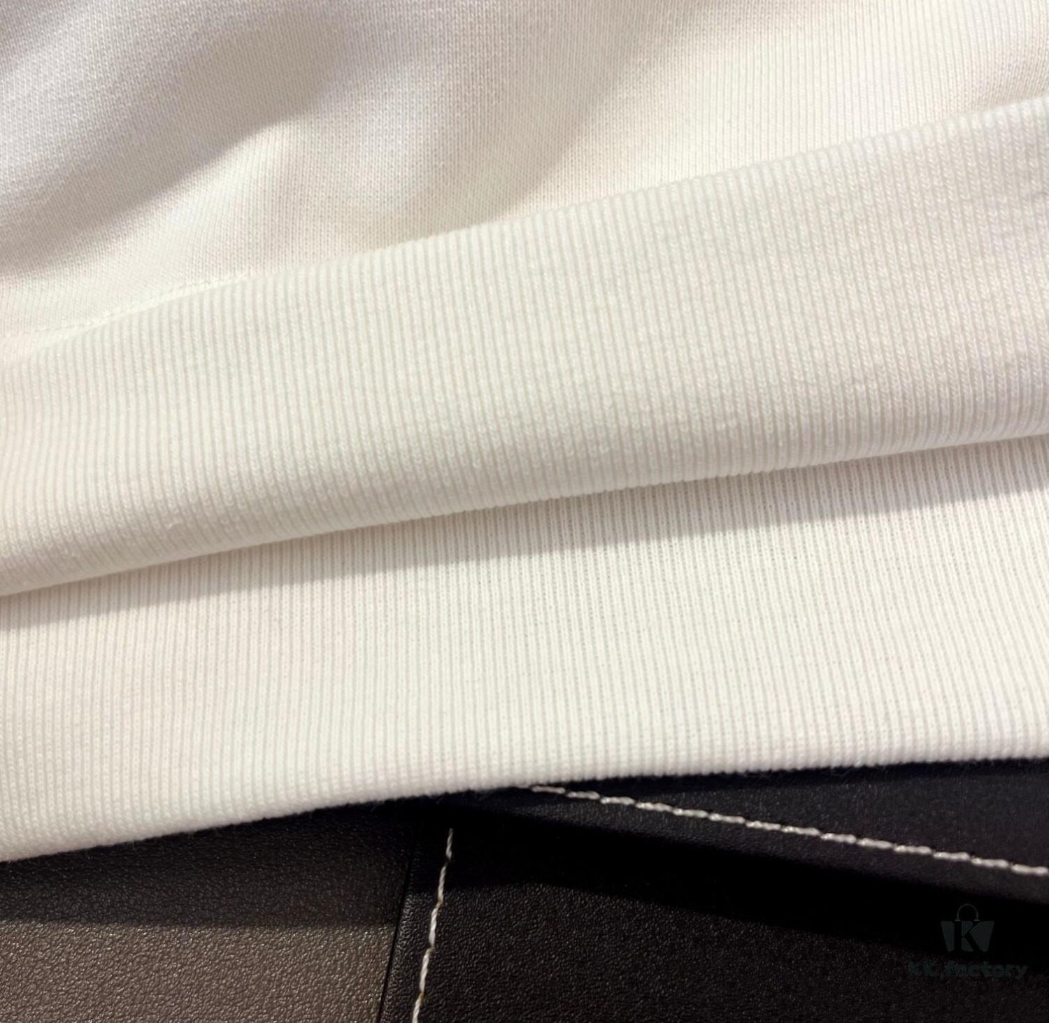 Kenzo Elephant Silicone Patterned 420g Crew Neck Sweatshirt, Unisex Style, Essential for Fall and Winter