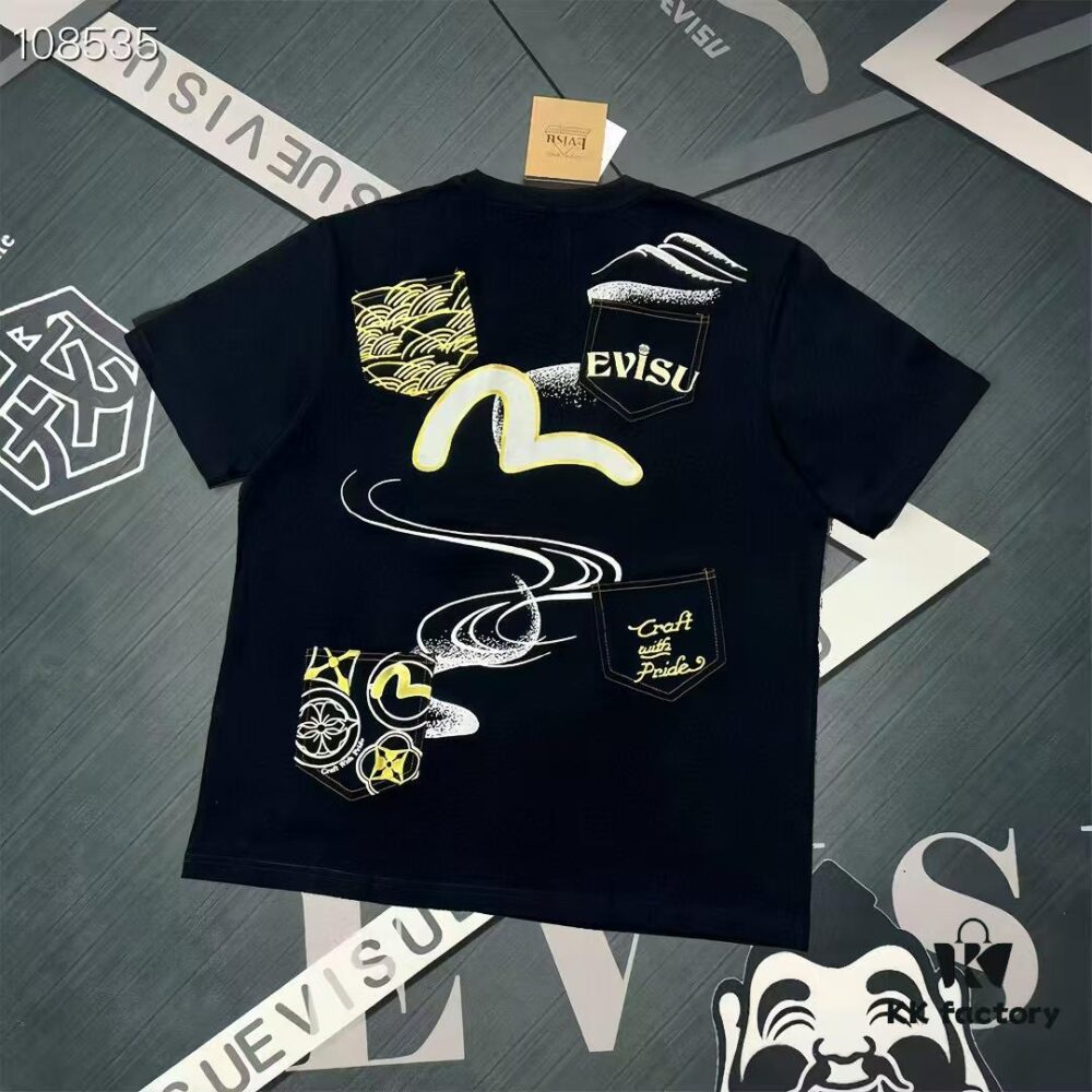 2025 Spring New Arrival Men's Casual Fashion T-Shirt with Multiple Pockets and Prints, Versatile Streetwear Style