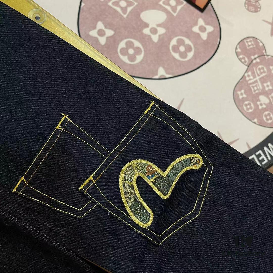 EVISU 2024 Spring/Summer New Men's Straight Narrow Jeans with Embroidered Seagull and Patch Pockets