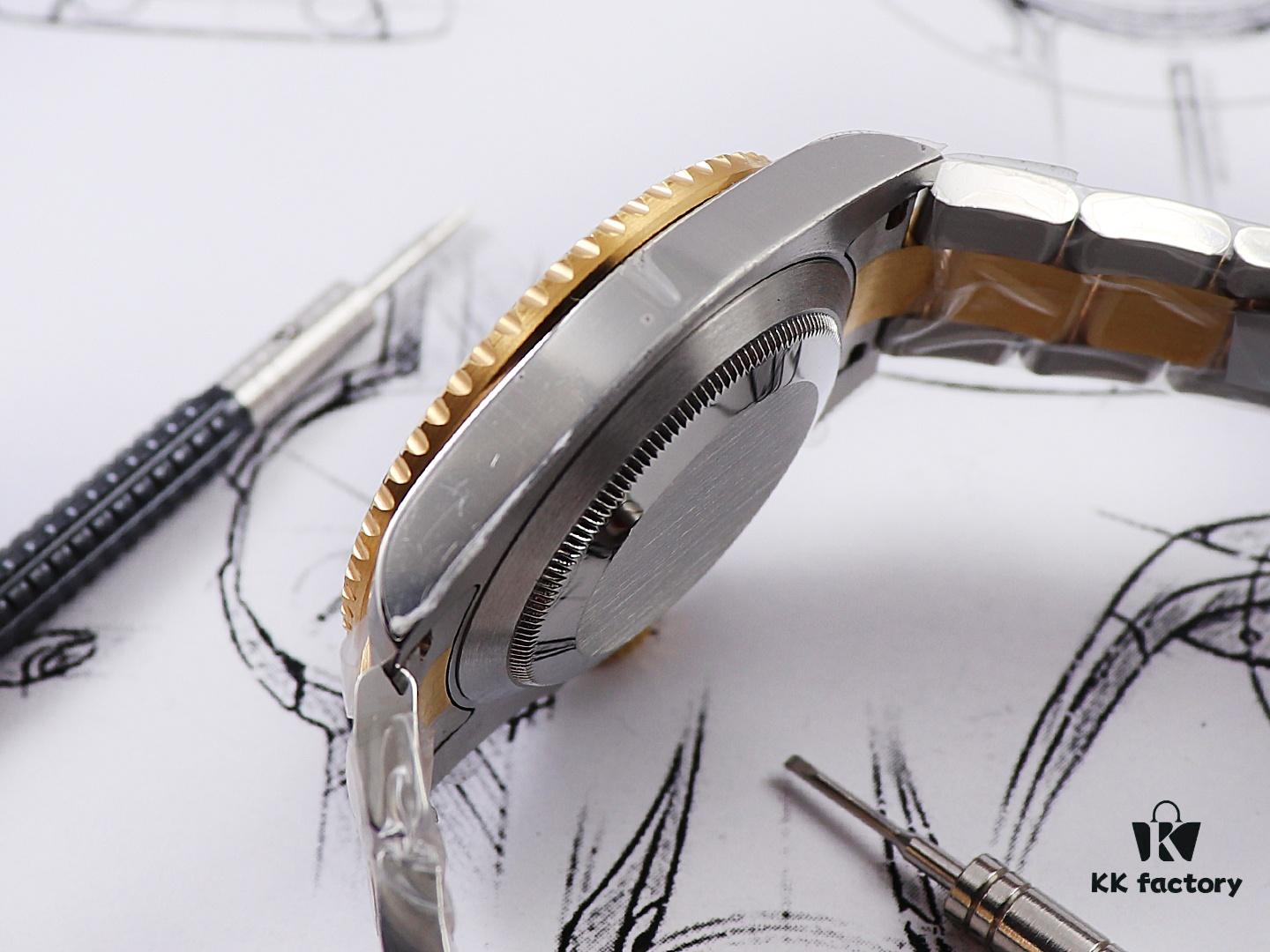 D1 Factory Launches New Gold-Plated Rolex Submariner Two-Tone 18K Gold Series