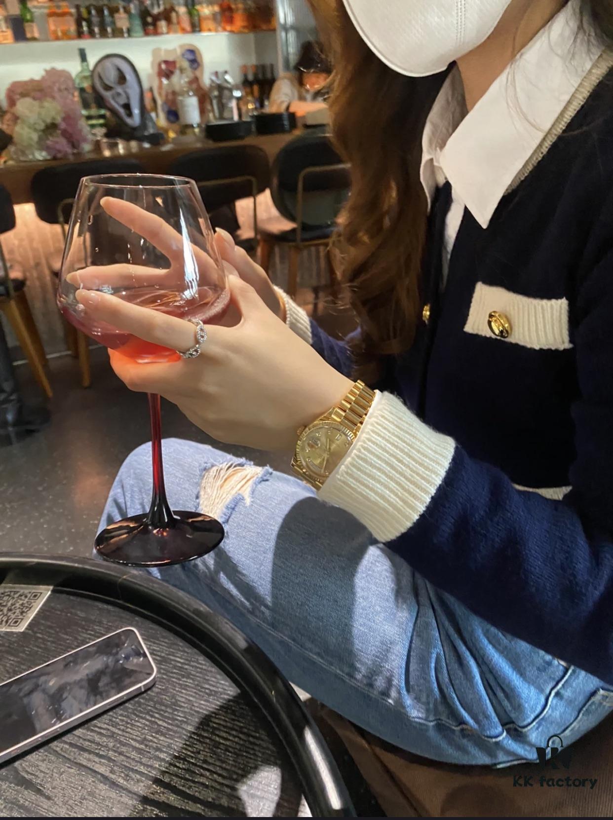 36mm Diameter is the Essence of the Watch, Suitable for Both Men and Women