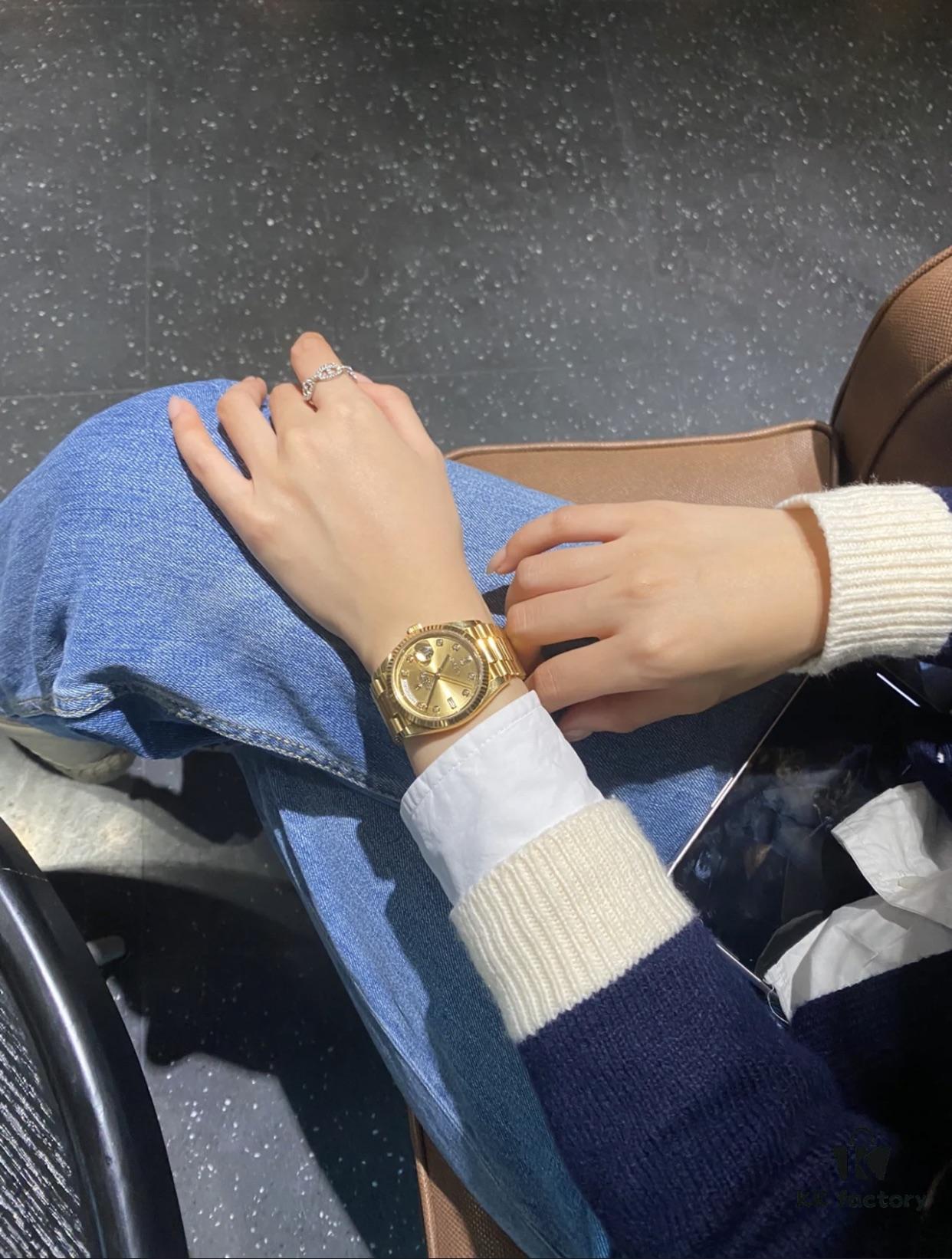 36mm Diameter is the Essence of the Watch, Suitable for Both Men and Women