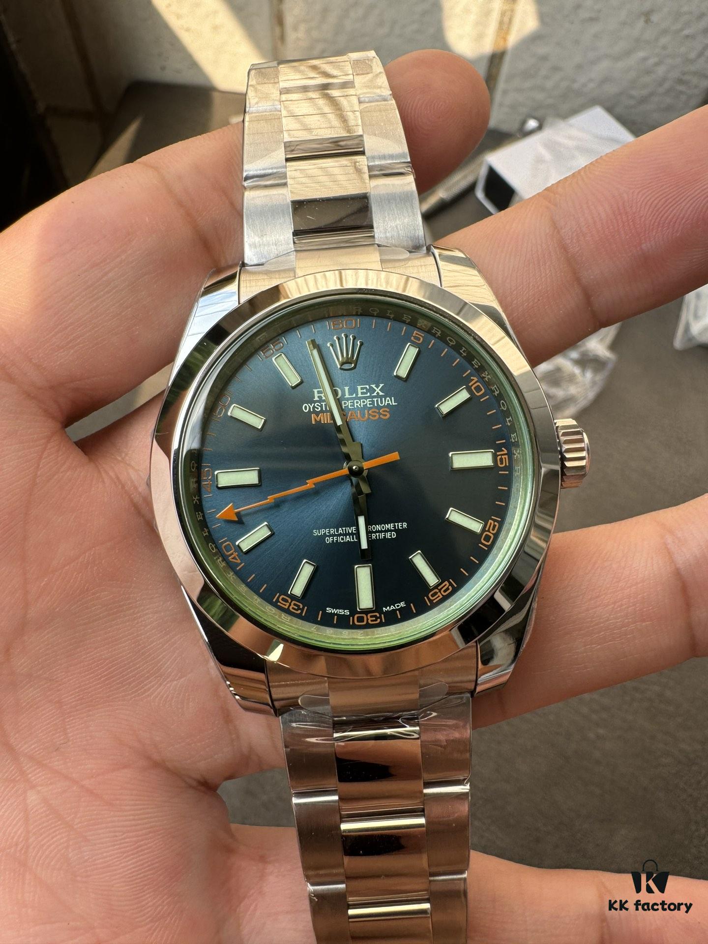 VS New Arrival Green Glass Lightning