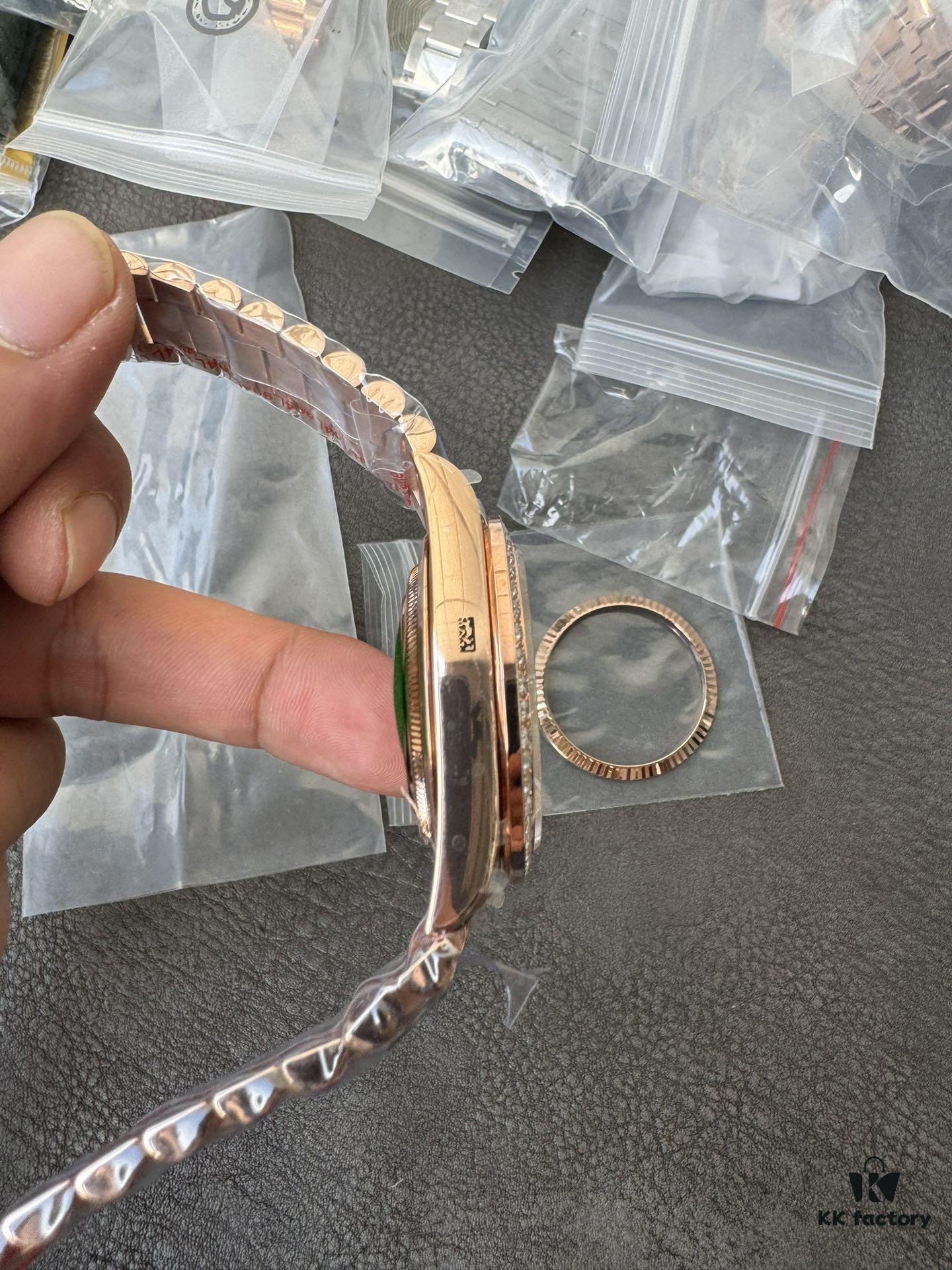 QF Counterweight DD Modified Moissanite Bezel