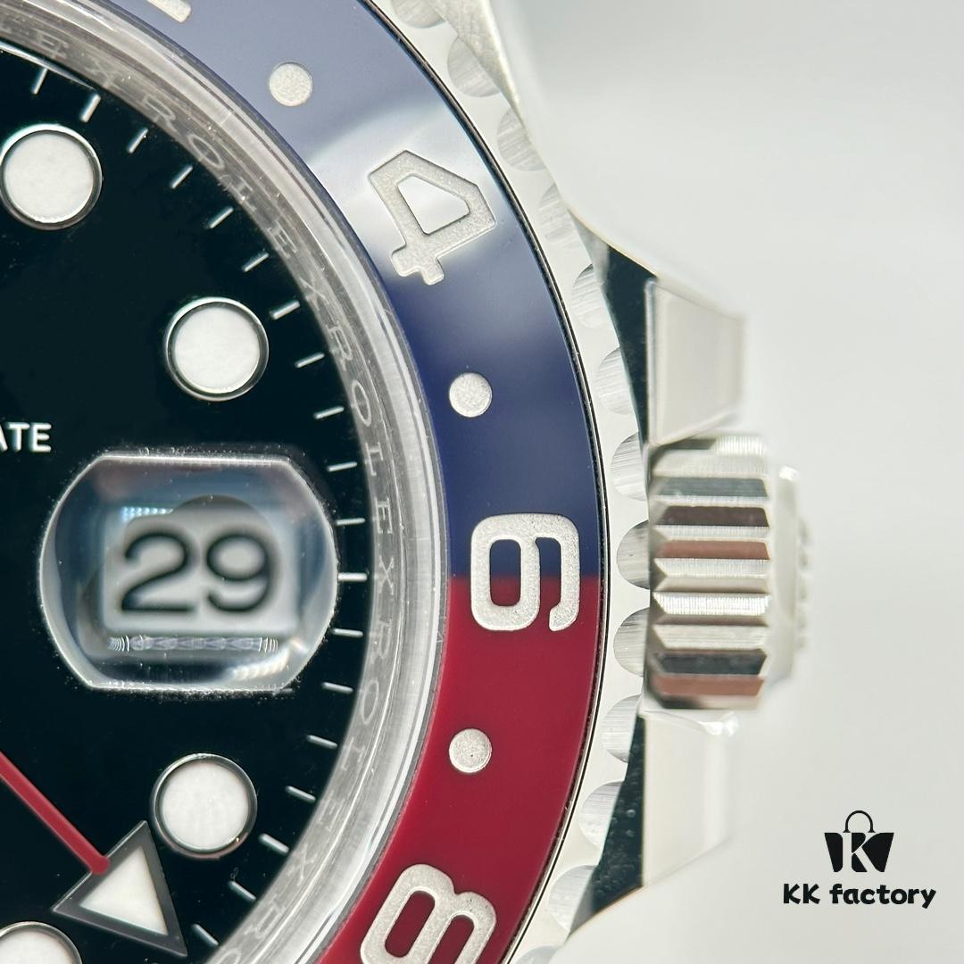 Gold Factory Dog Factory  ️ V2 Counterweight Greenwich Detail Image