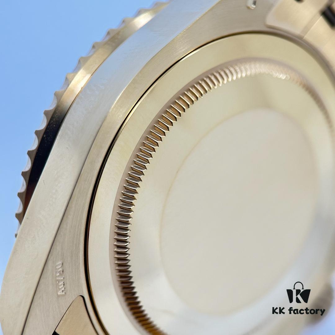 Gold Factory Dog Factory  ️ V2 Counterweight Greenwich Detail Image