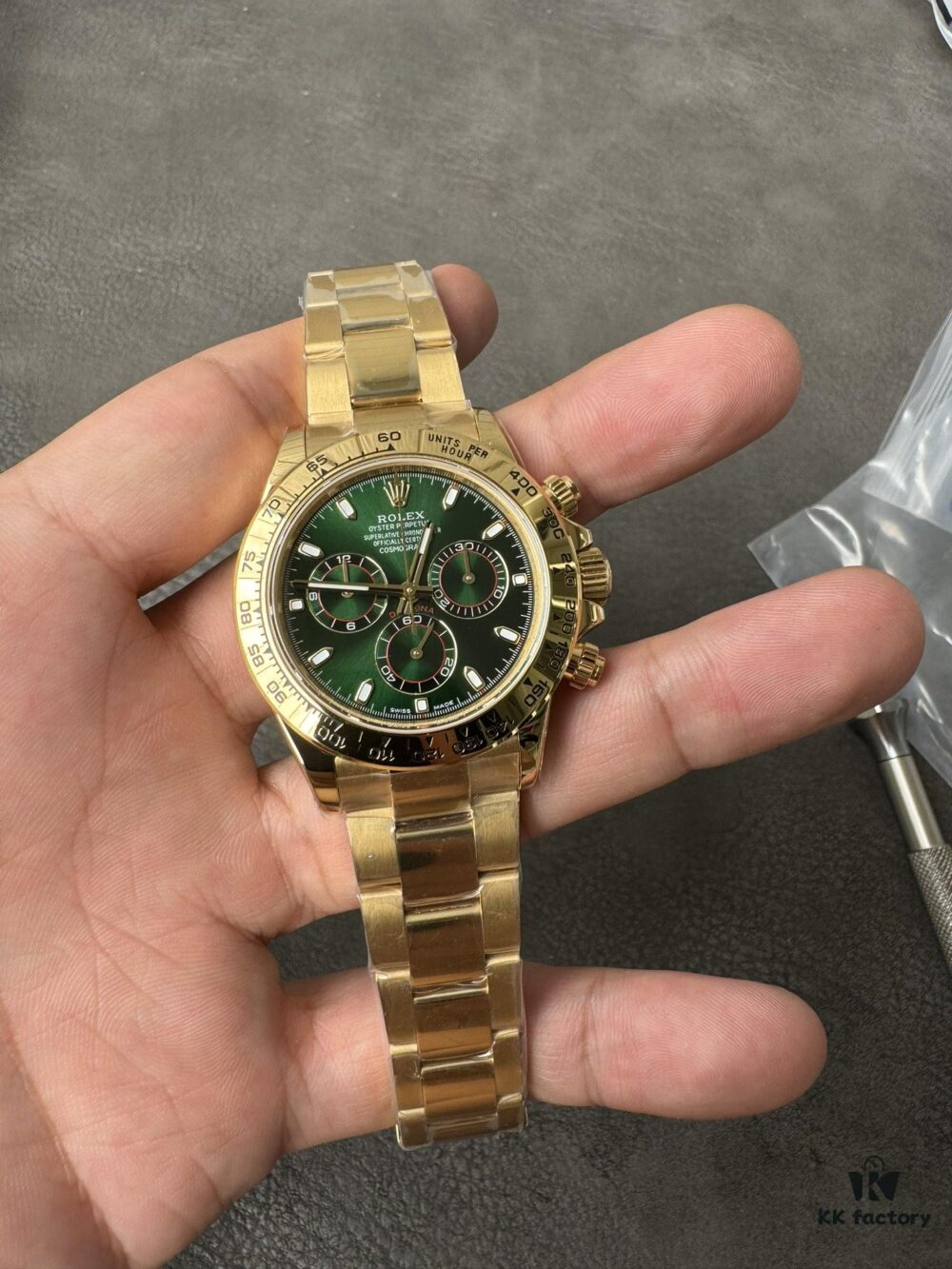 QF Green Goldy Counterweight, Rear Package 18K Gold