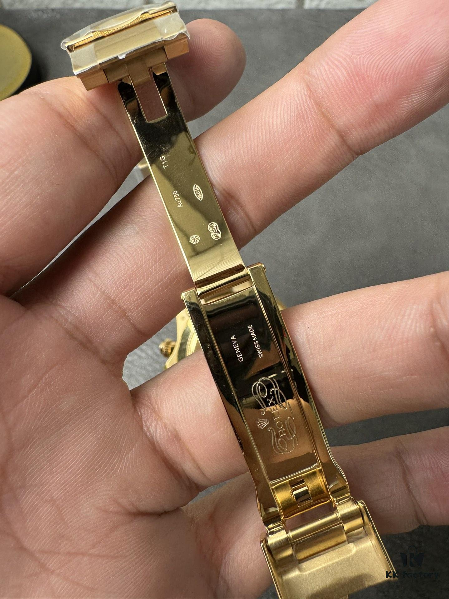 QF Green Goldy Counterweight, Rear Package 18K Gold