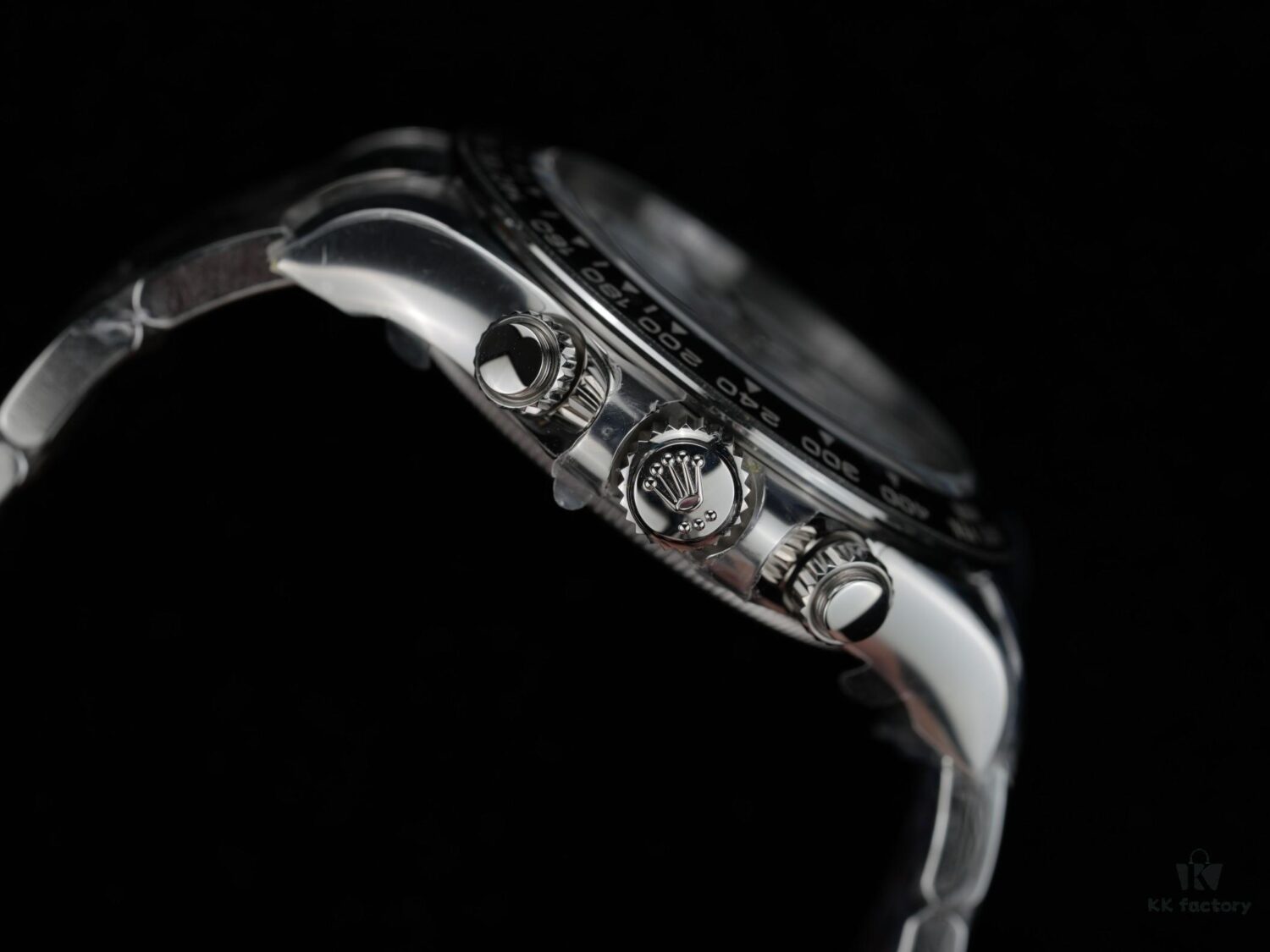 Dog Factory Daytona 126500 with Dandong 4801 Movement