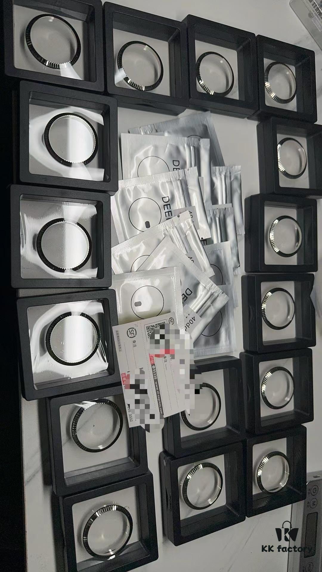 Deep High-Transparency Glass with 18K Gold Dog Tooth Frame, Long-Term Stock Available