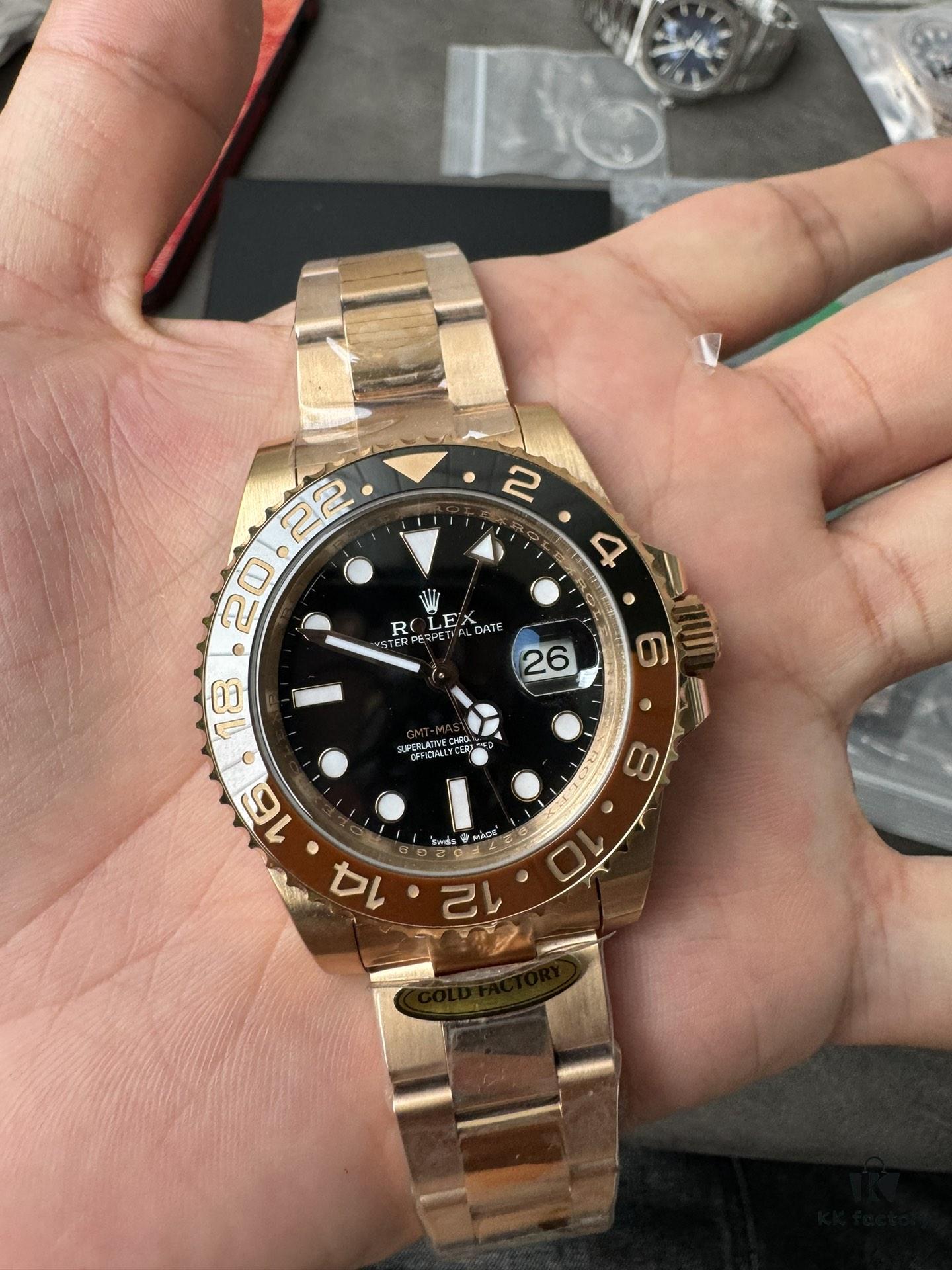 Gold Factory Dog Factory Upgrade V2 Top Version Weighted Greenwich 18K Gold Edition No Peeling No Fading