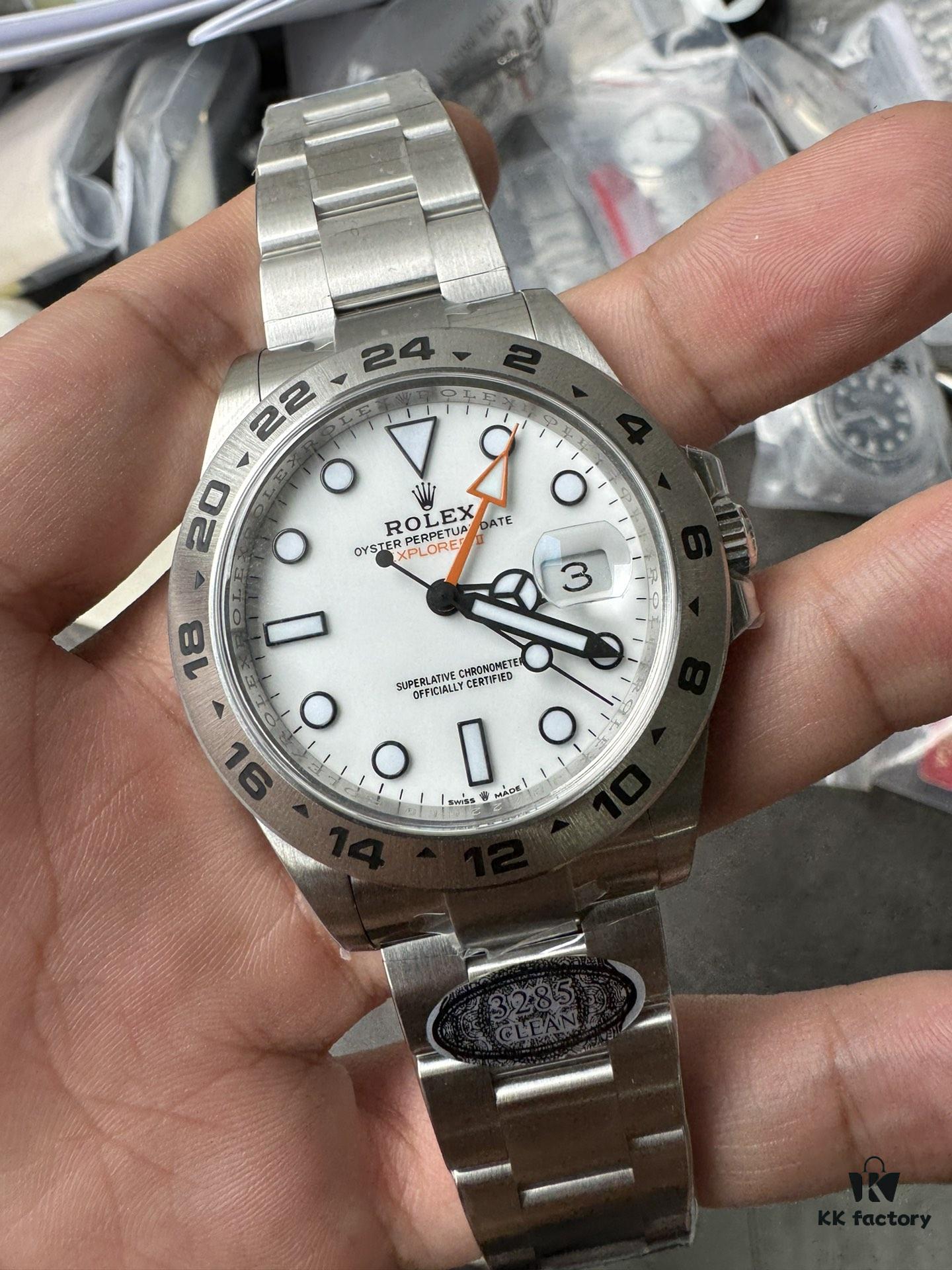 Clean Explorer II, Newly Customized Oversized Dandong 3285 Movement