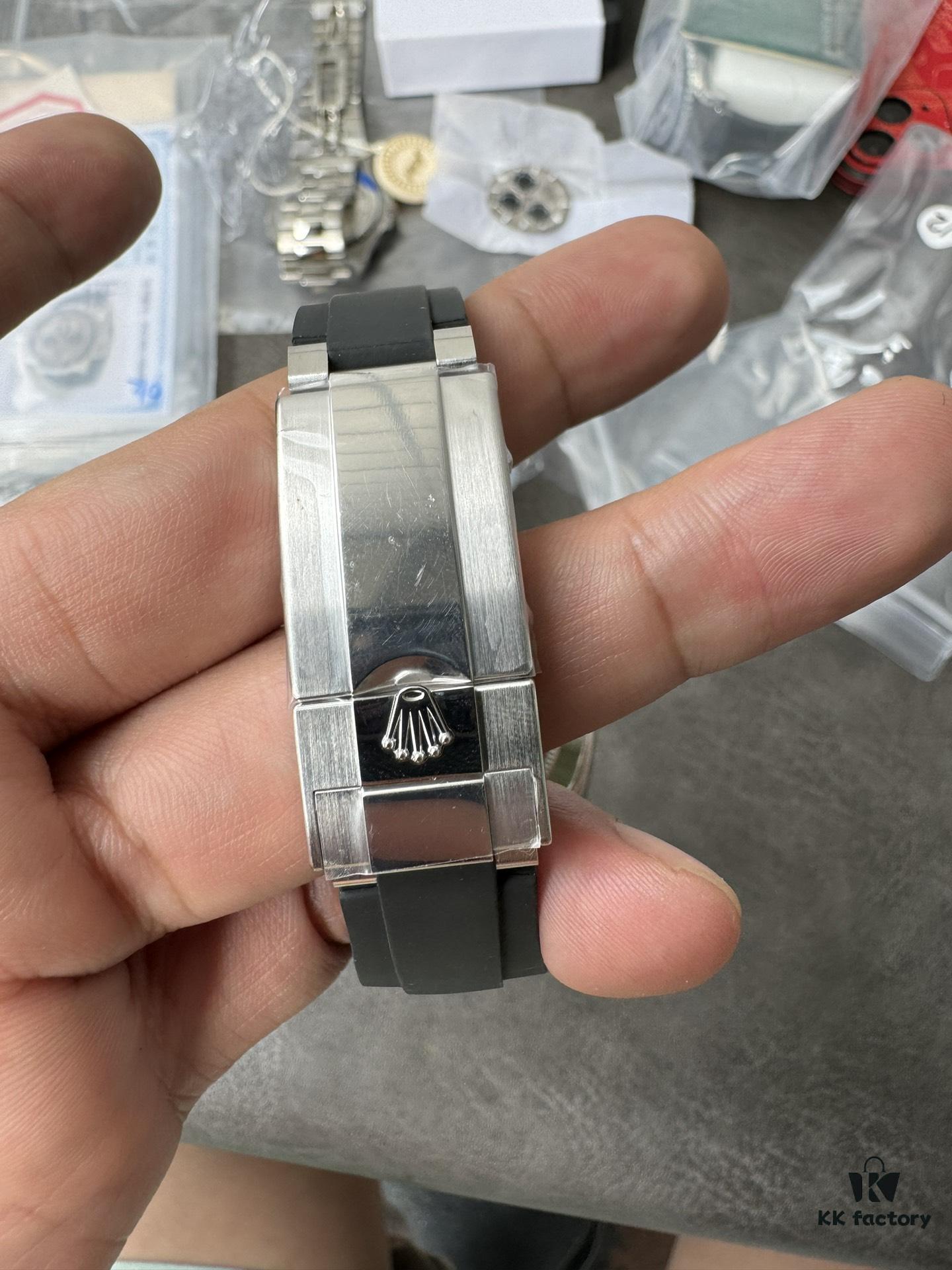 Clean Grey Adhesive Di Modified RB Meteorite Surface with Rear Platinum Coating