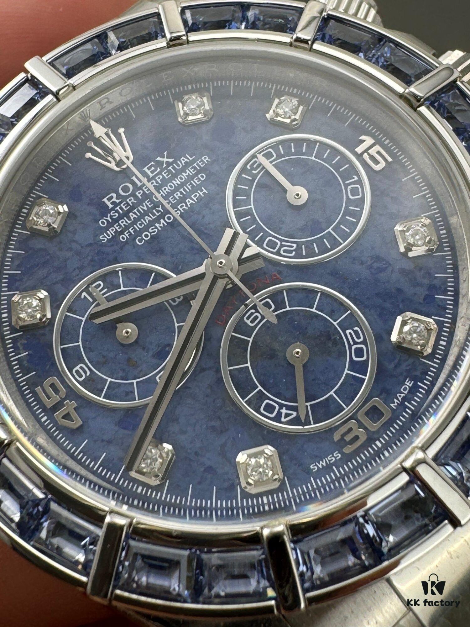 Custom Engraved Carnelian Daytona with Dandong 4130 Movement