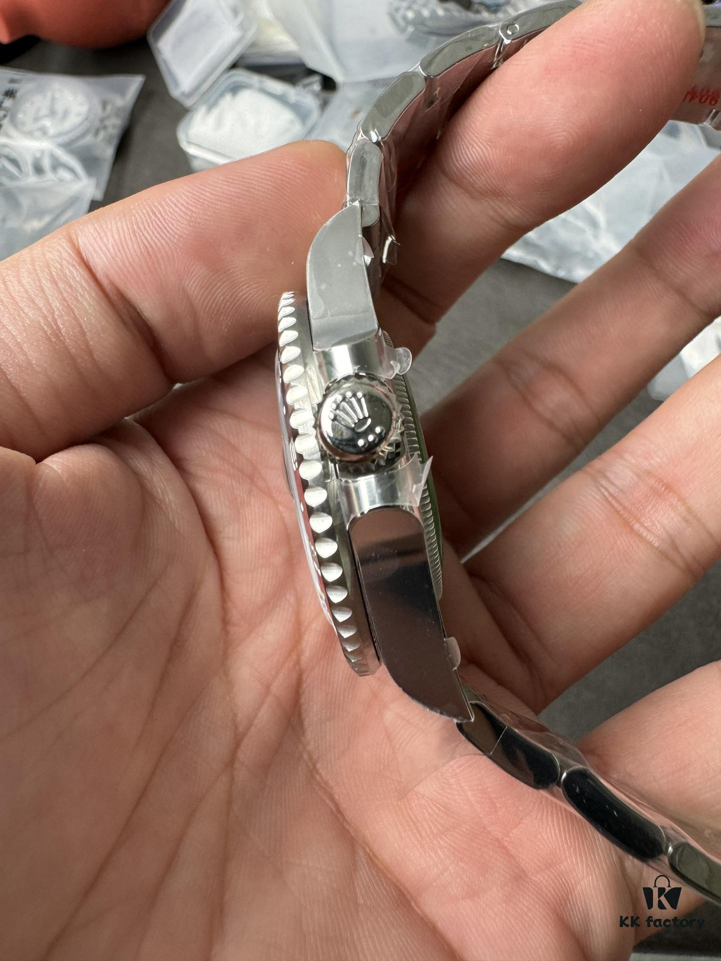 Clean Factory v3 Coca-Cola Bezel, Three-Piece Strap, Dandong 3285