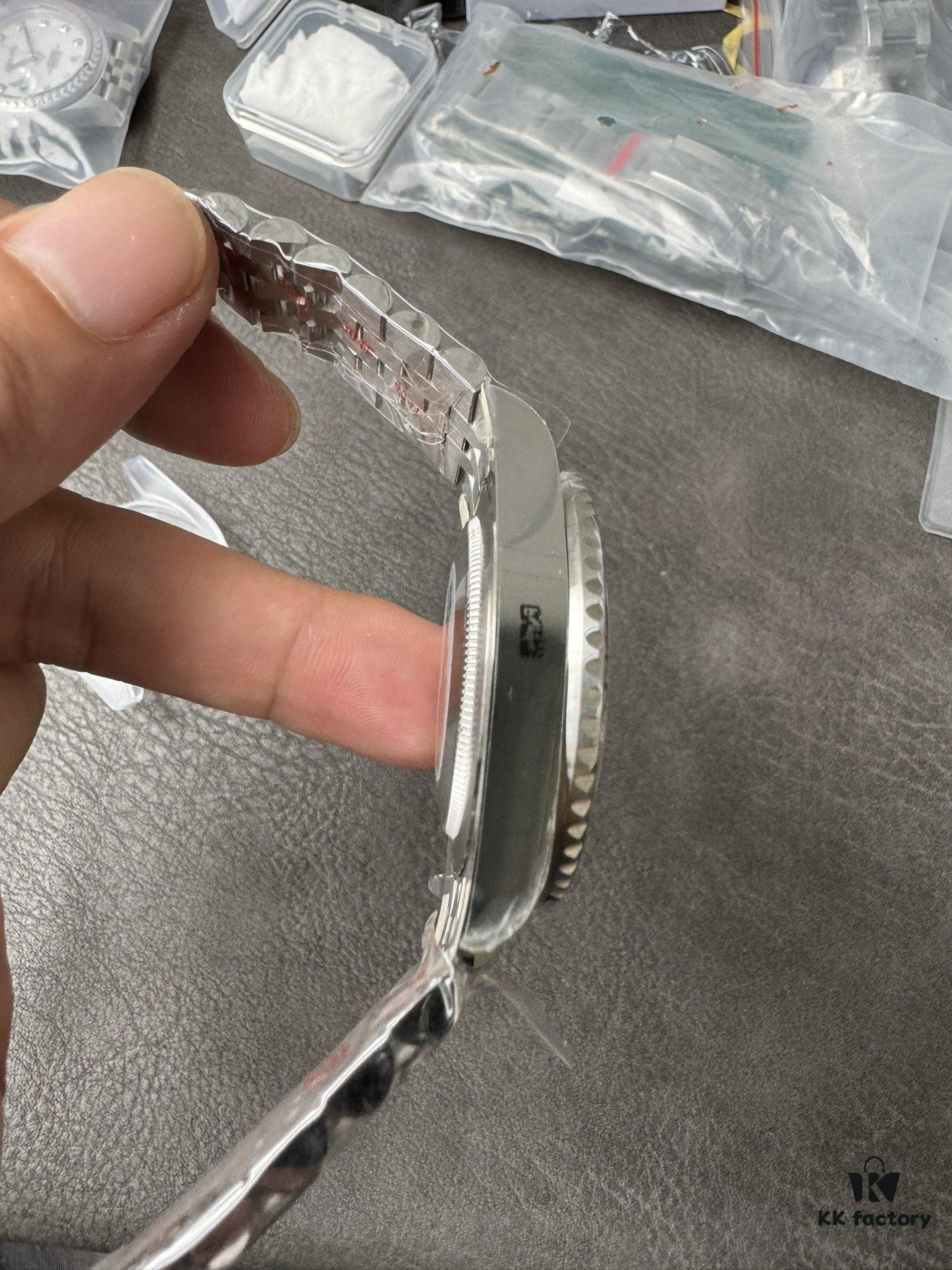 Clean Factory v3 Coca-Cola Ring