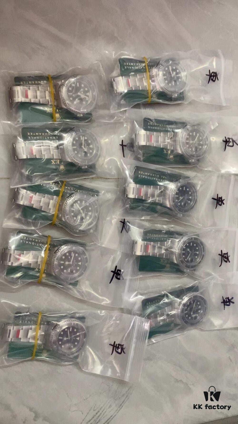 VS Single Red In Stock