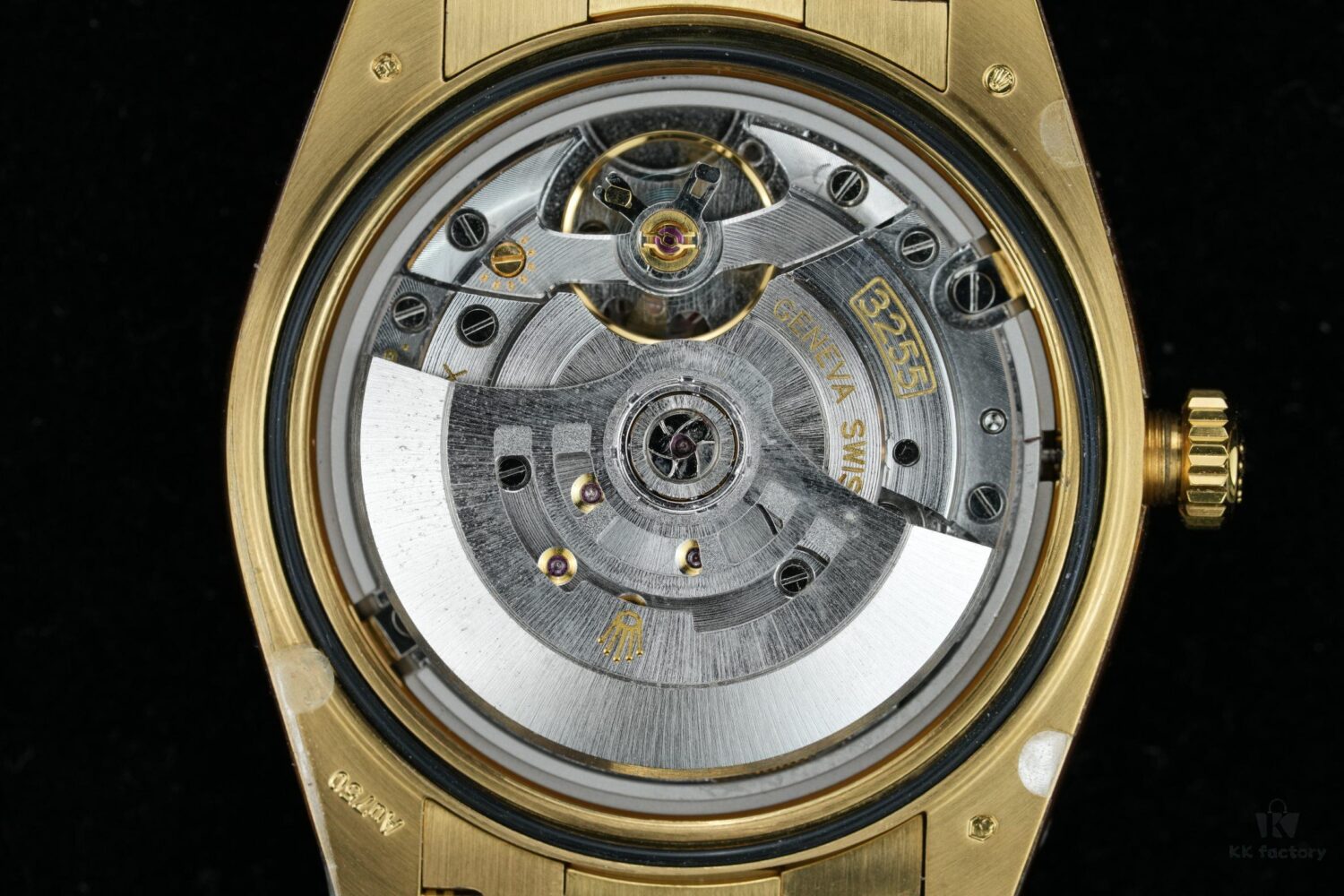 THB Weight Matching DD APS Case Same Factory Production New Weight Material Closer to Genuine in Weight Significantly Improves Previous Chipping Issue Whether It Will Chip Remains to Be Seen Warranty Available for Chipping Custom Shanghai 3255 Movement 70h Power Reserve Currently the Best DD Fully Optimized Excellent Craftsmanship Great Price