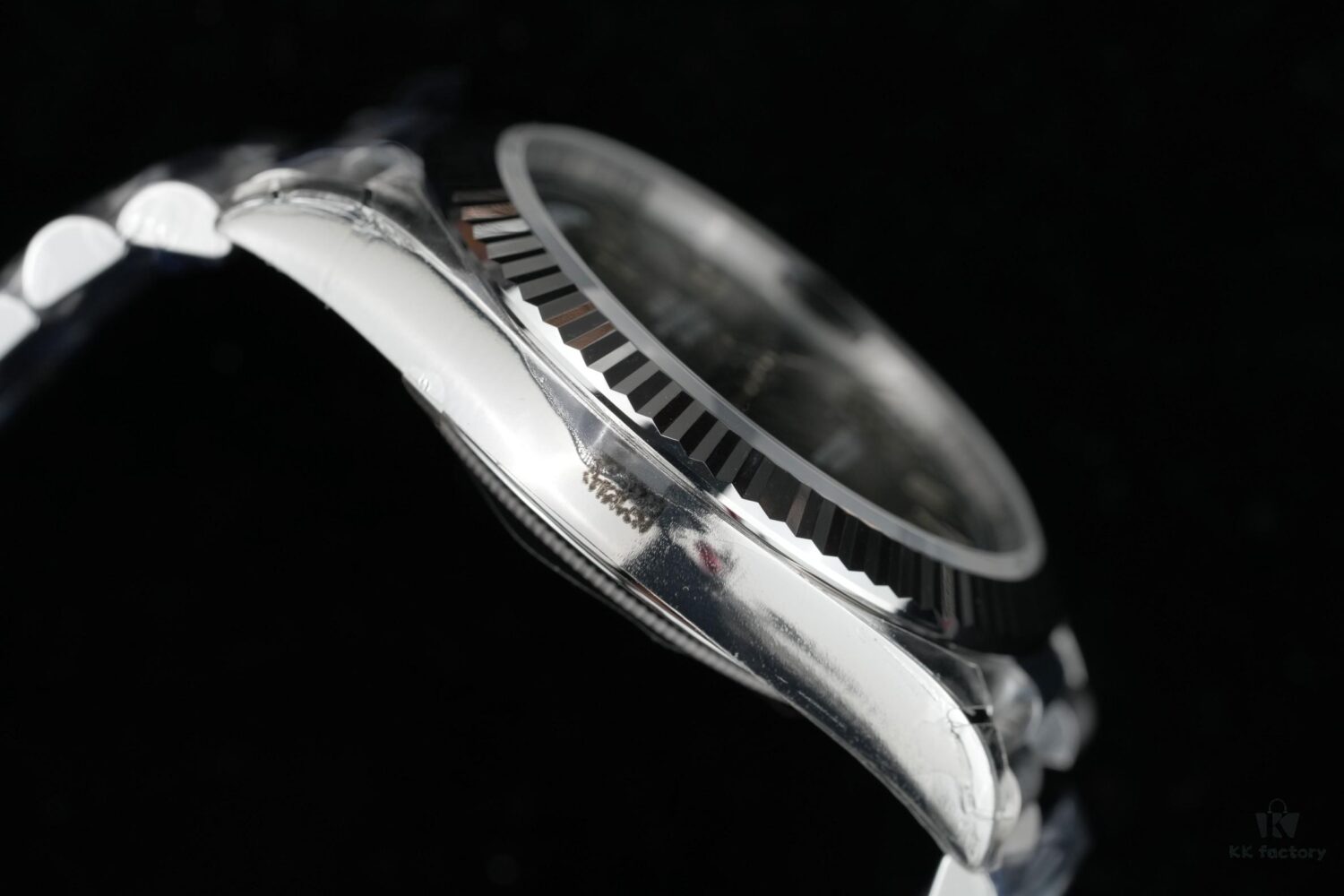 THB Weight with DD, APS Case from Same Factory, New Weight Material Closer to Genuine in Weight, Improved Chipping Issue, Custom Shanghai 3255 Movement with 70h Power Reserve, Best DD Available